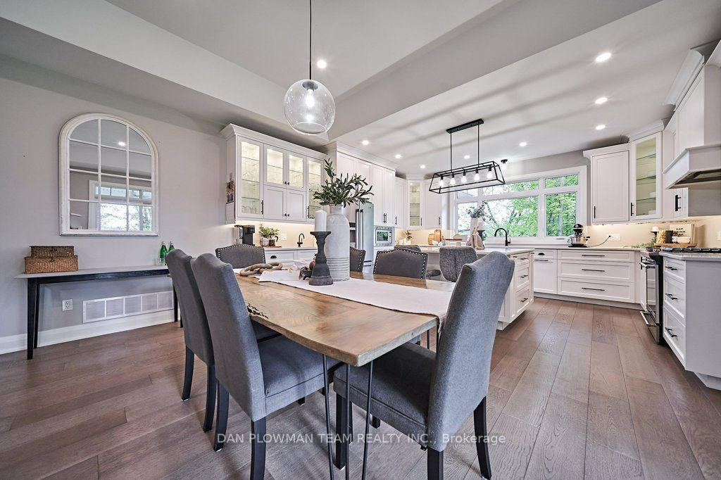 4605 Hancock Rd