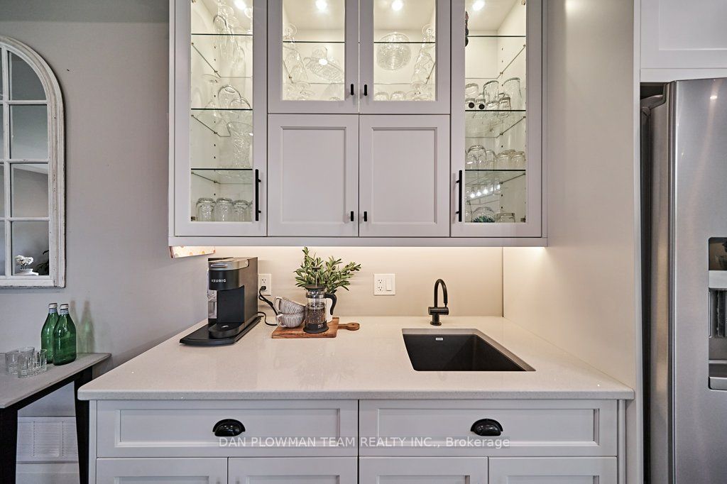 4605 Hancock Rd
