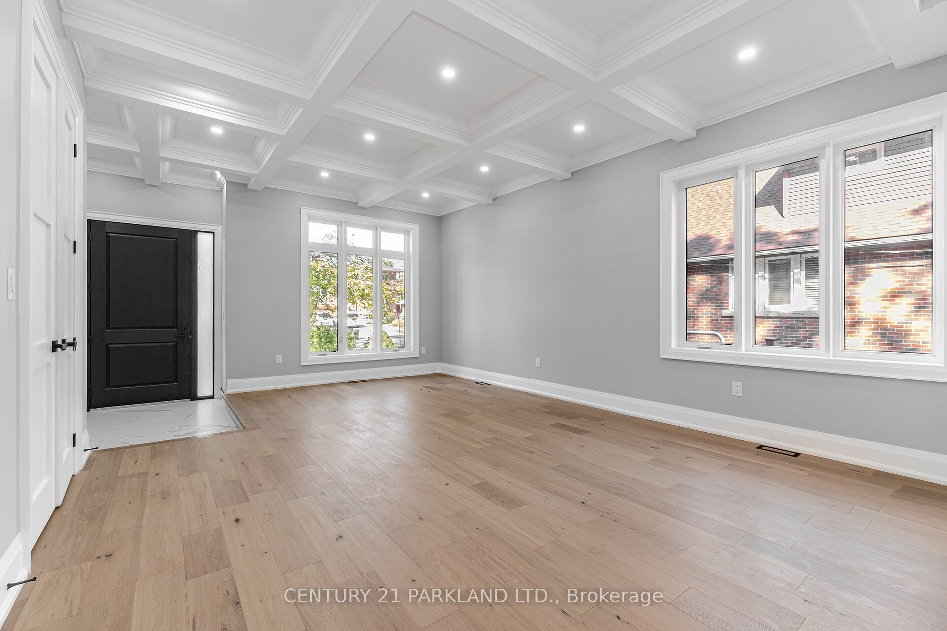21 Falaise Rd
