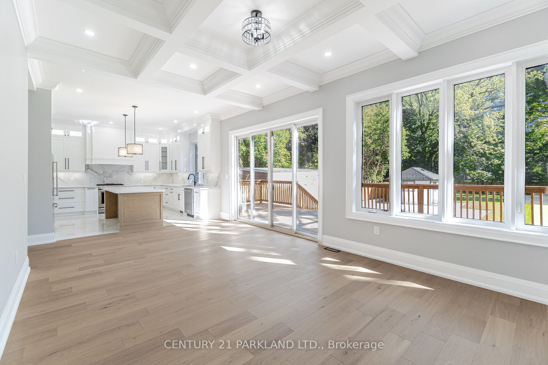 21 Falaise Rd