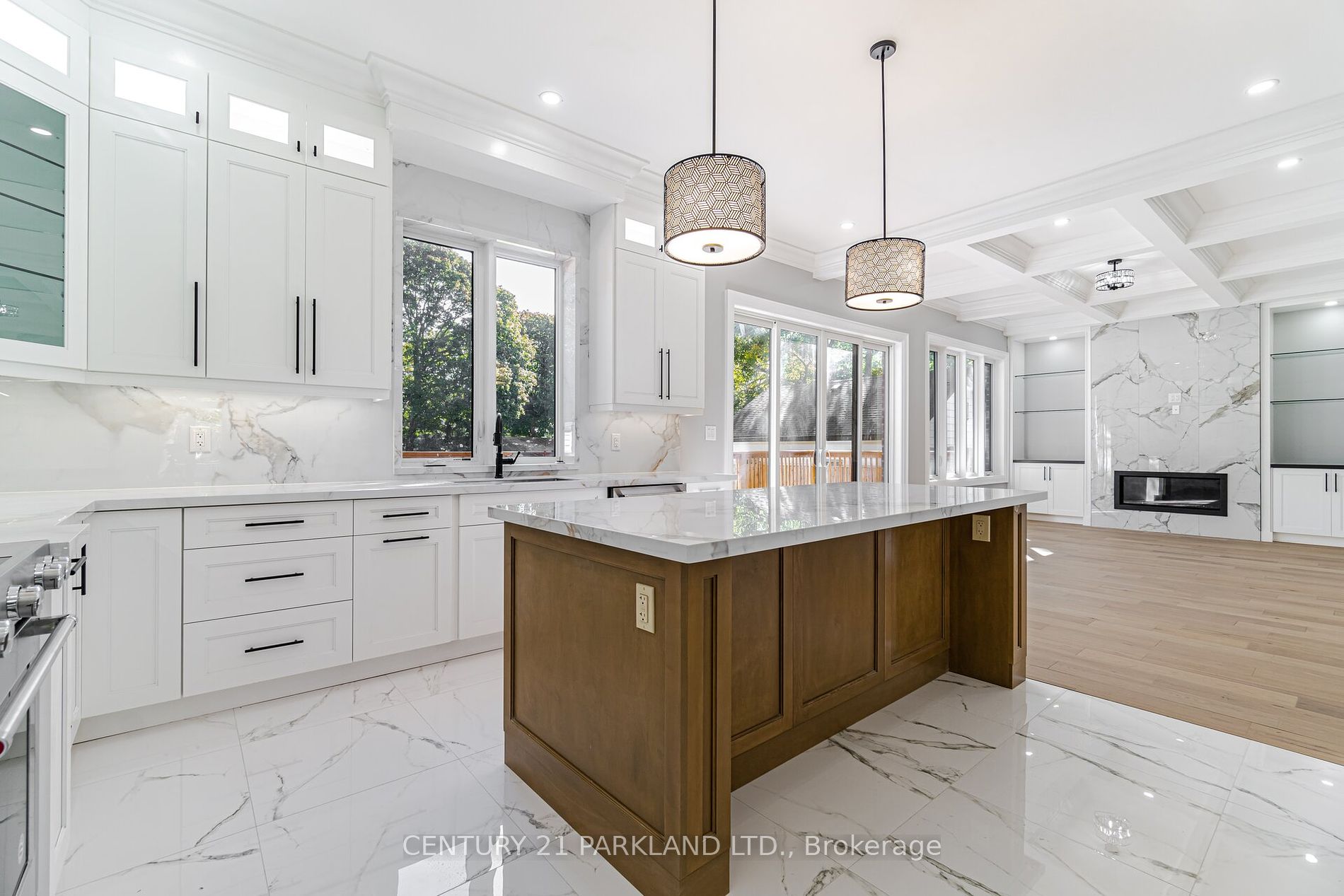21 Falaise Rd