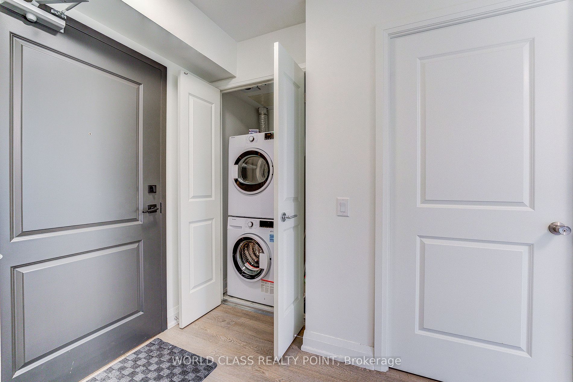 1400 Kingston Road #408