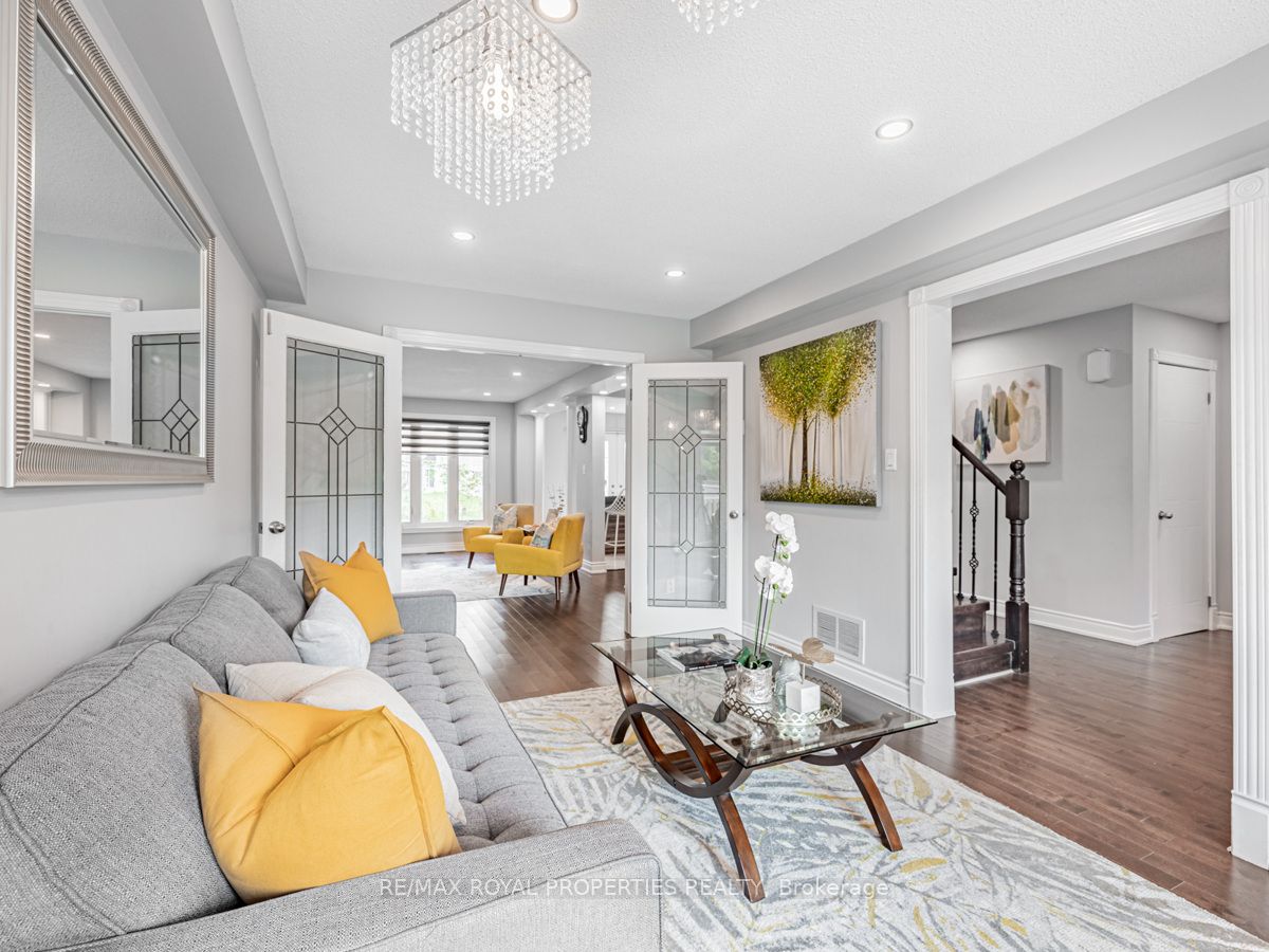 2197 Wildwood Crescent