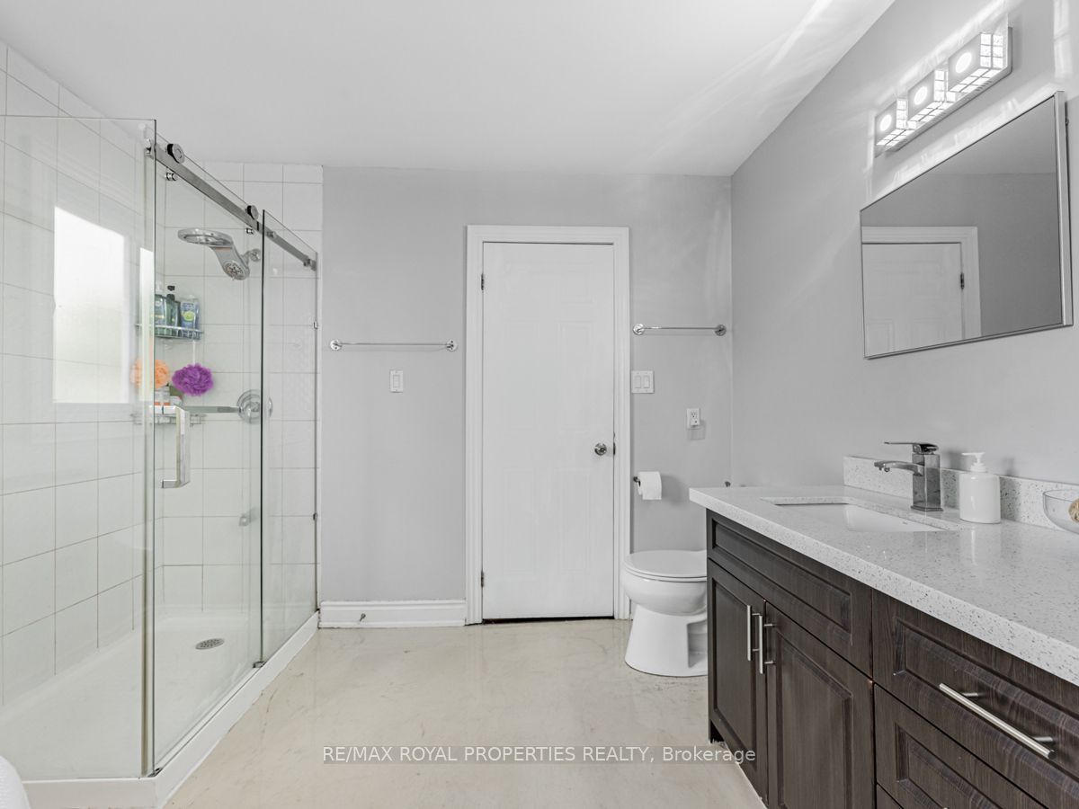 2197 Wildwood Crescent