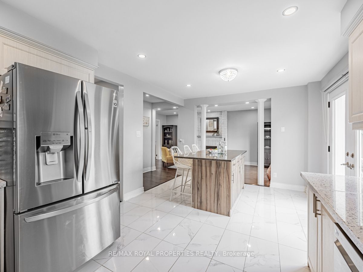 2197 Wildwood Crescent