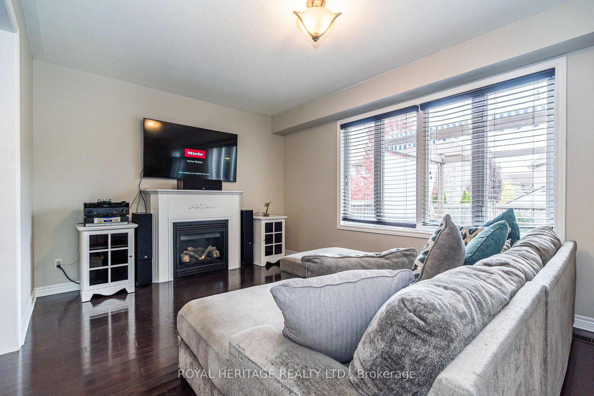 179 Glenabbey Drive