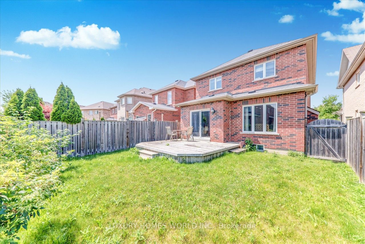 25 Swansea St