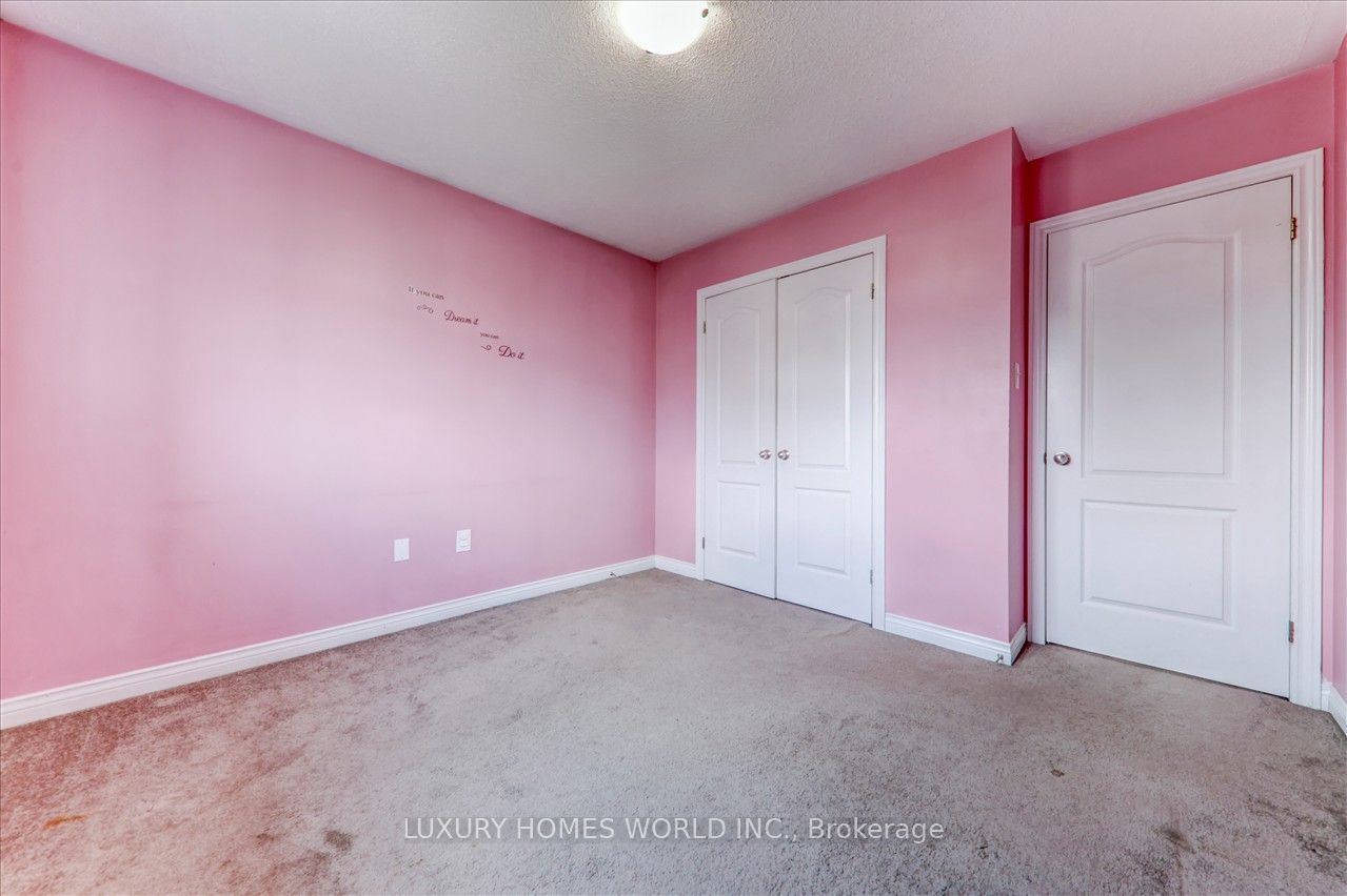 25 Swansea St