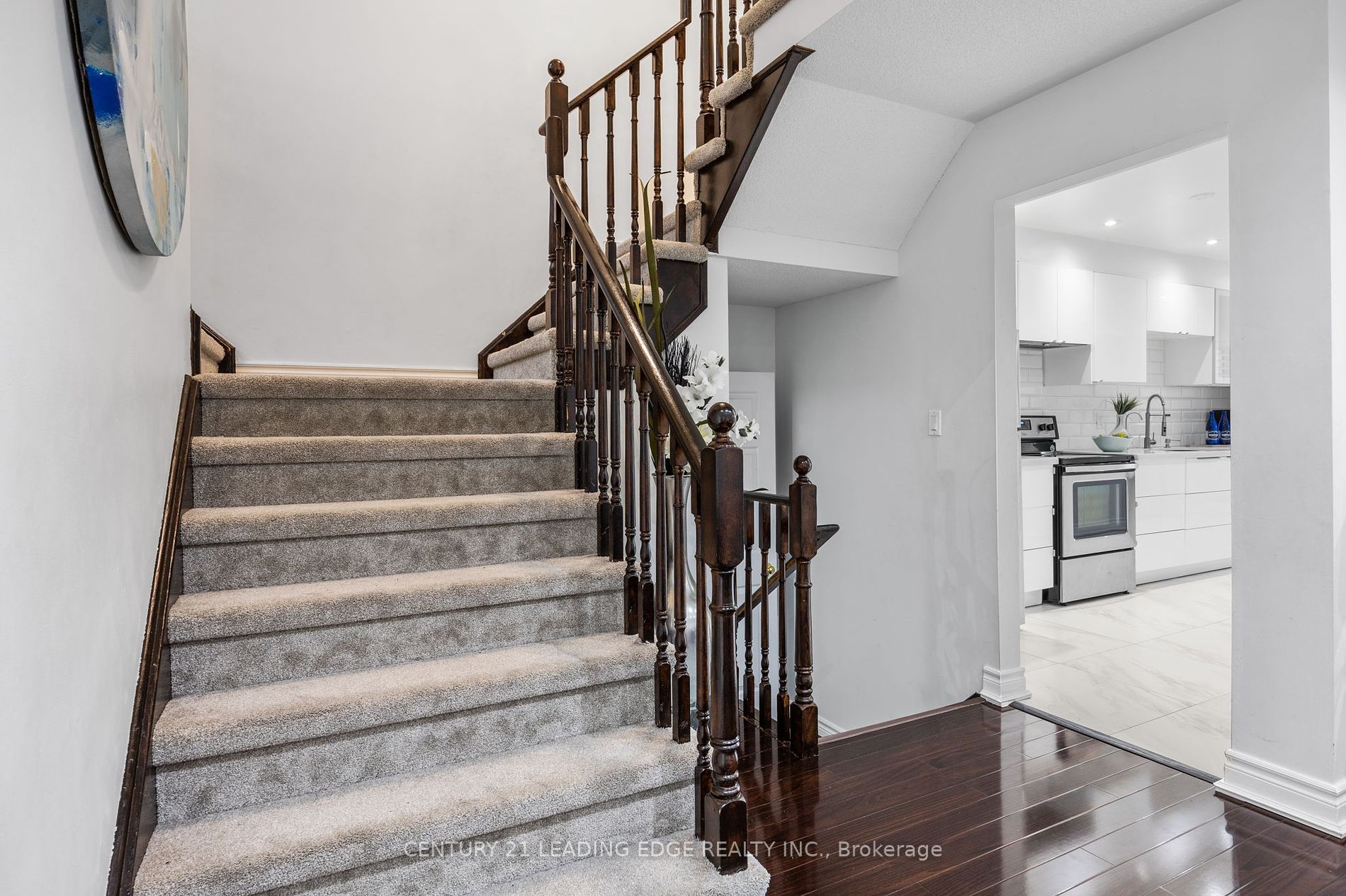 109 Angier Cres