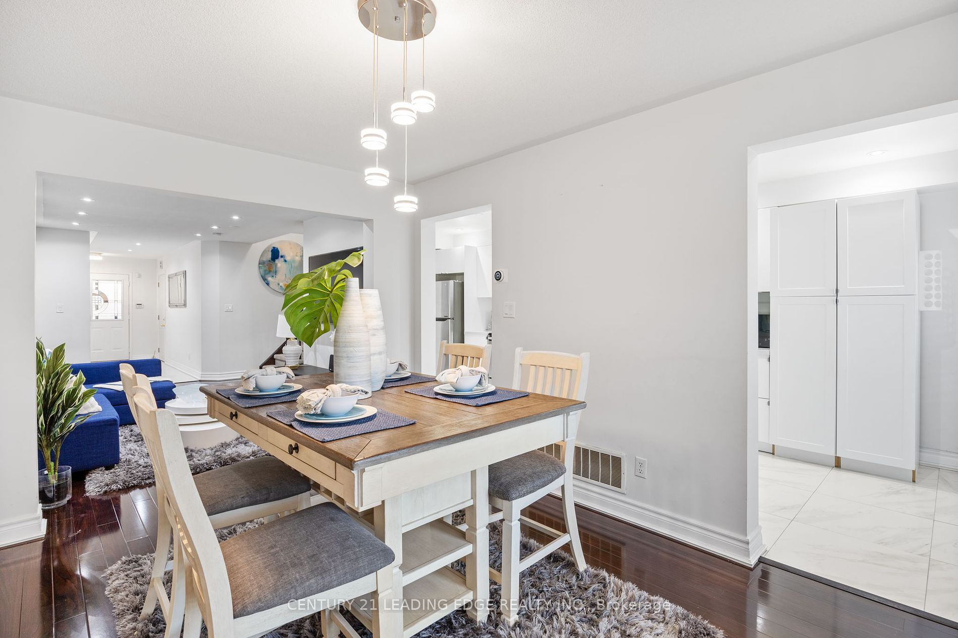 109 Angier Cres