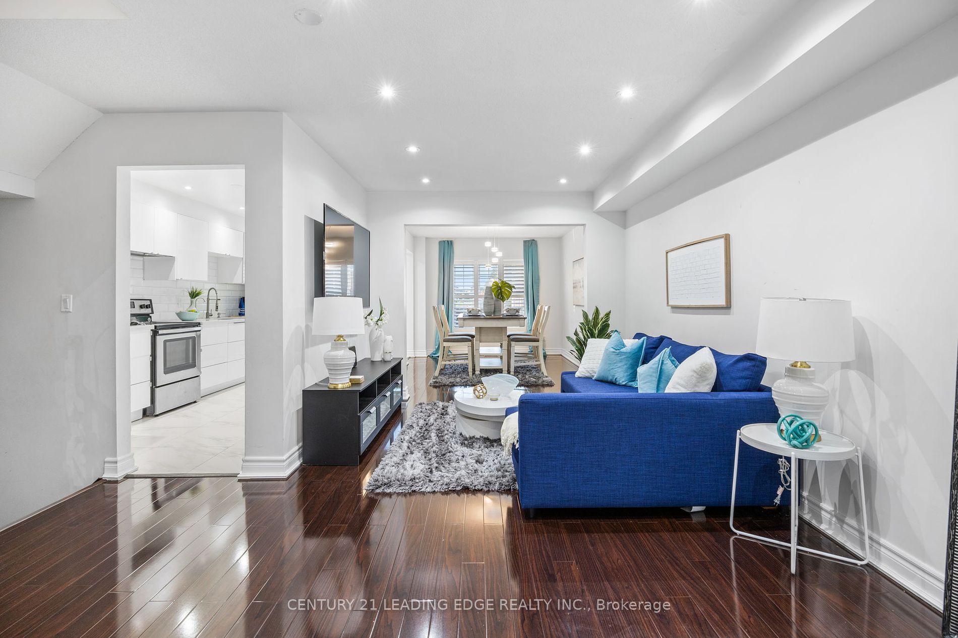 109 Angier Cres
