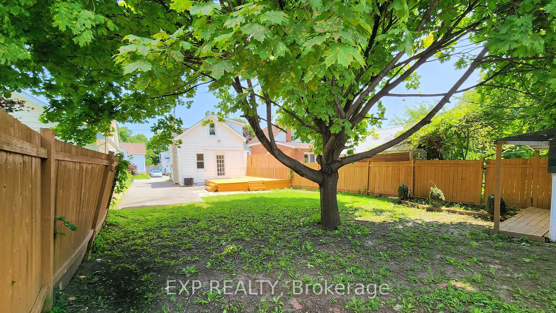 324 French Street