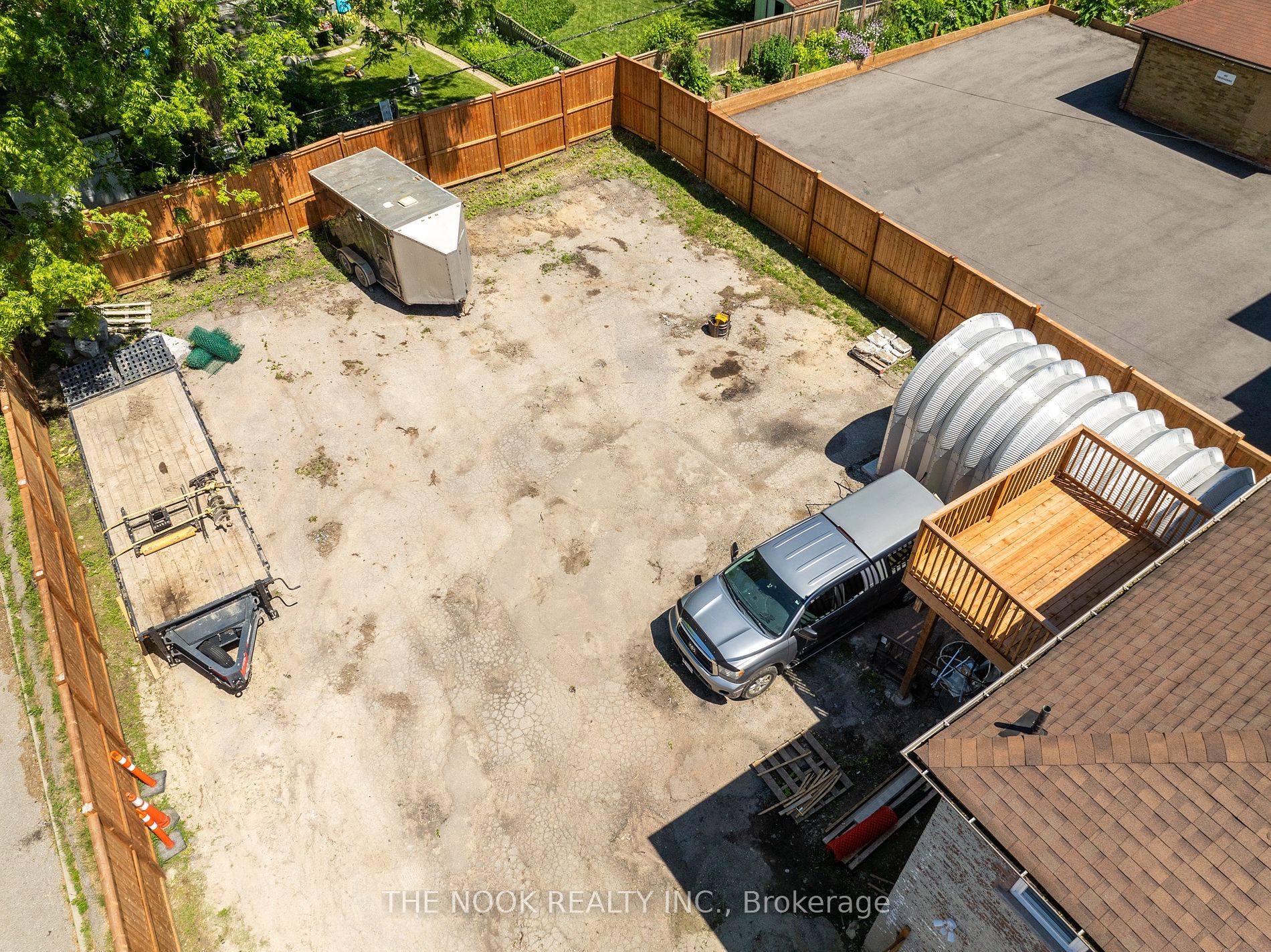 44 Colborne St E