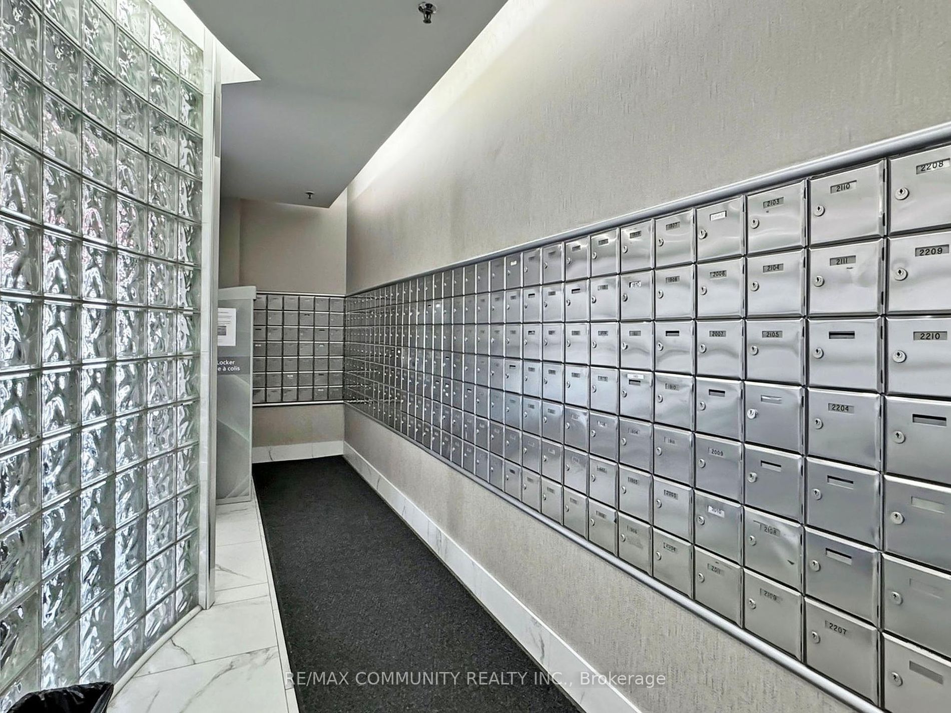 1470 Midland Avenue, #511