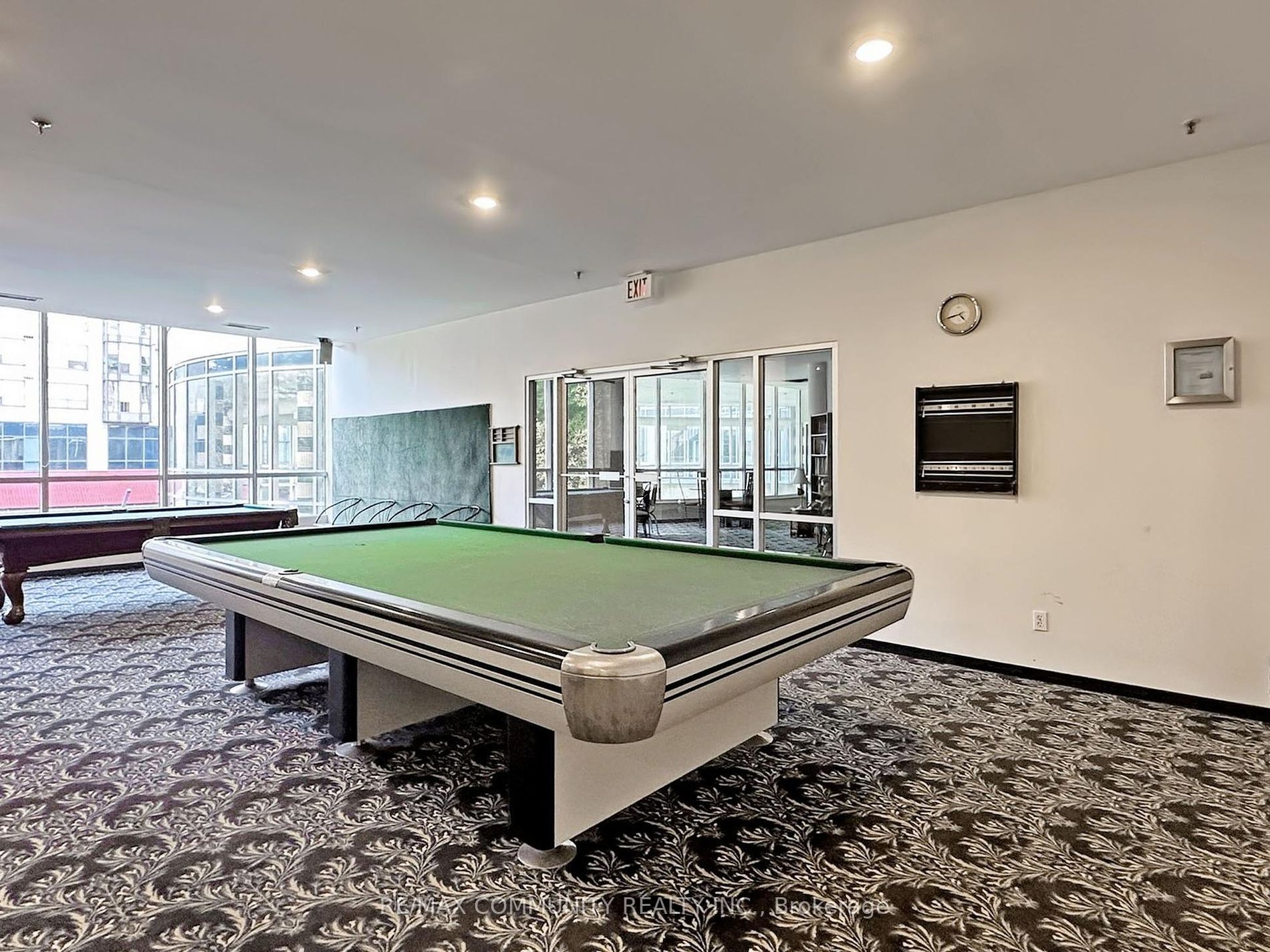 1470 Midland Avenue, #511