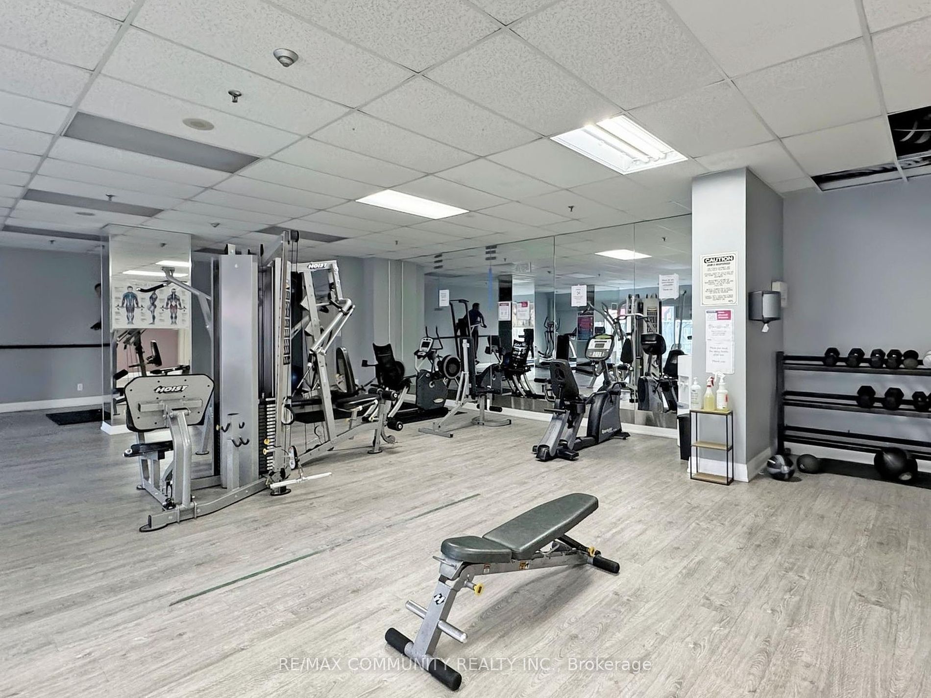 1470 Midland Avenue, #511