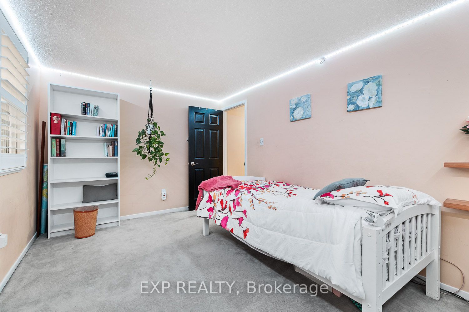13 Fearn Cres