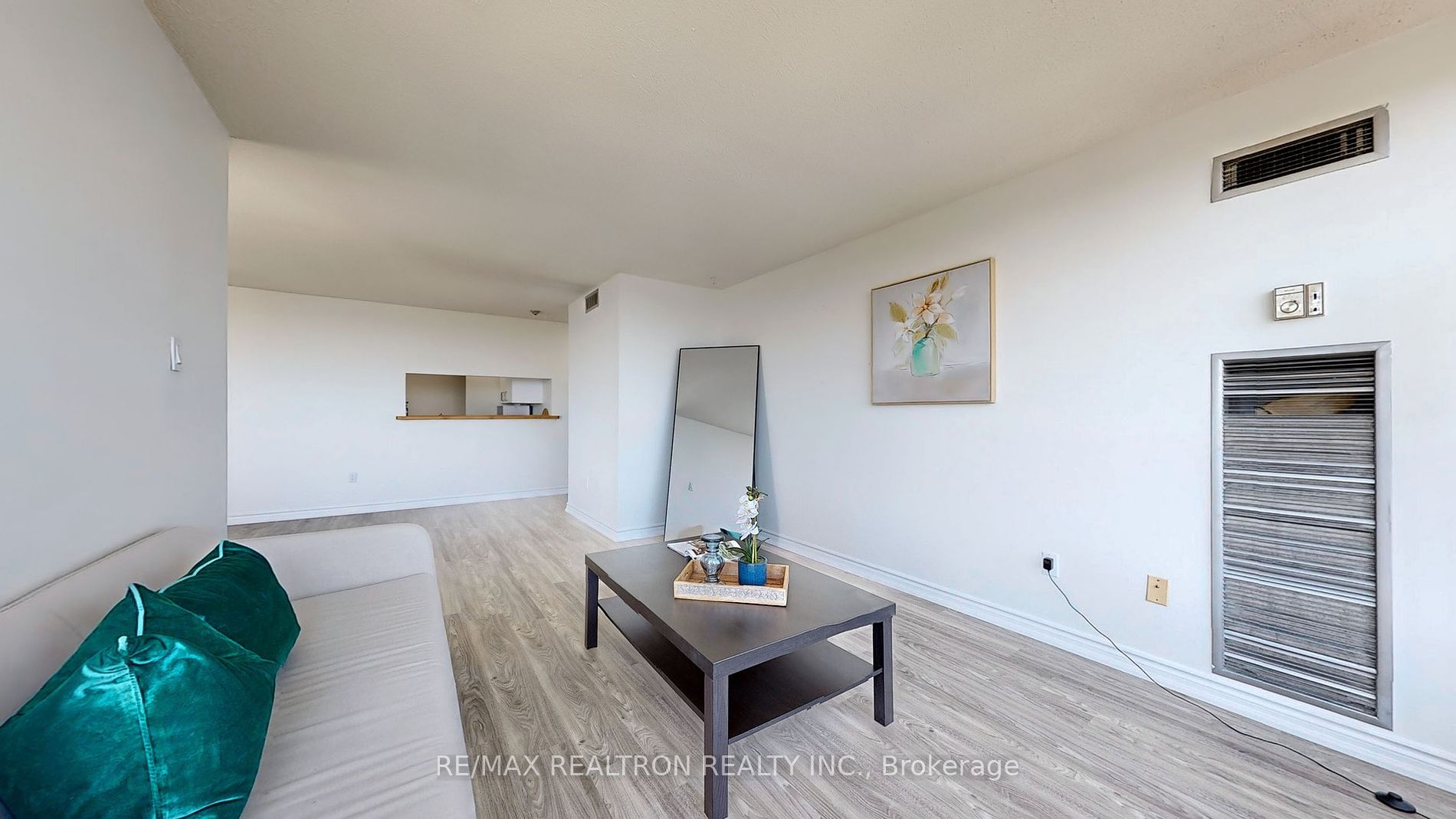 3050 Ellesmere Road, #1619