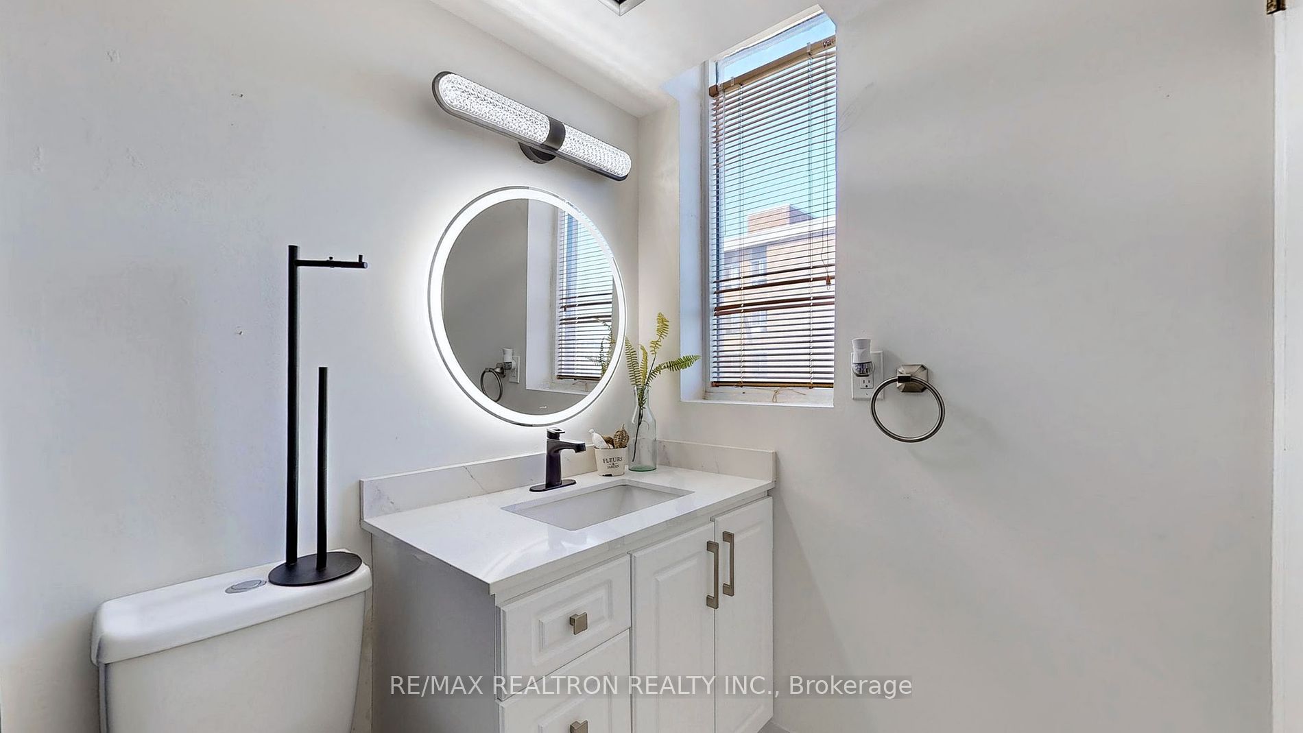 3050 Ellesmere Road, #1619