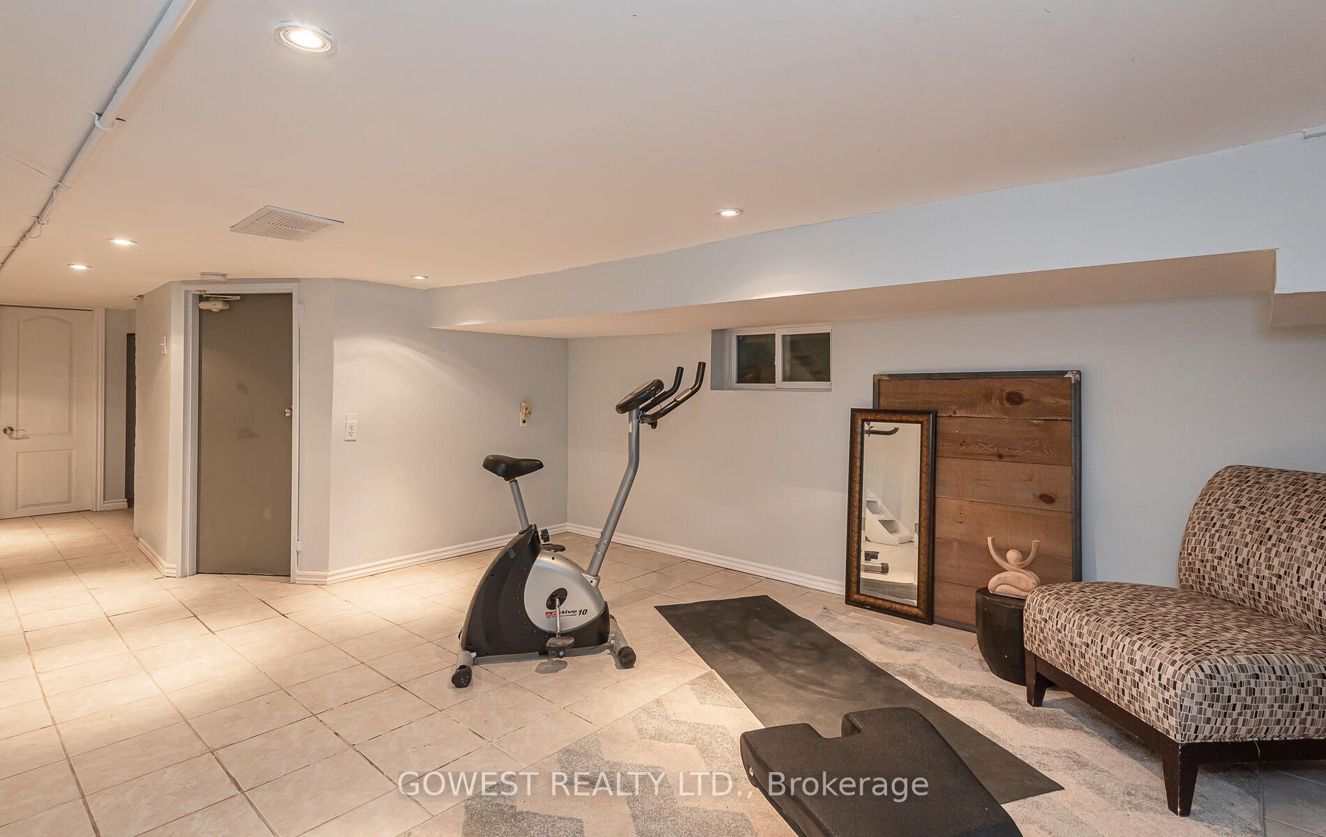 19 Minto Street