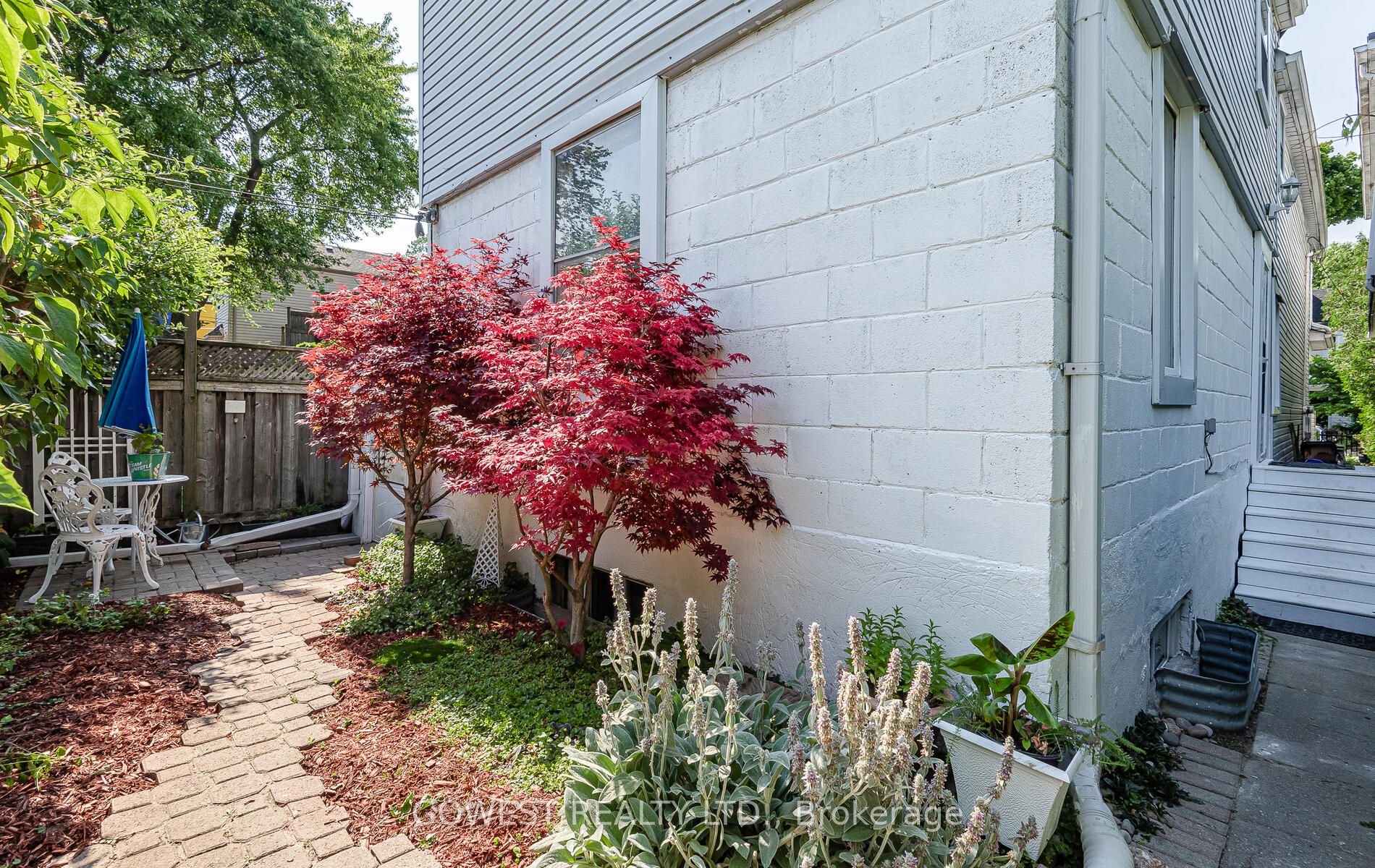 19 Minto Street