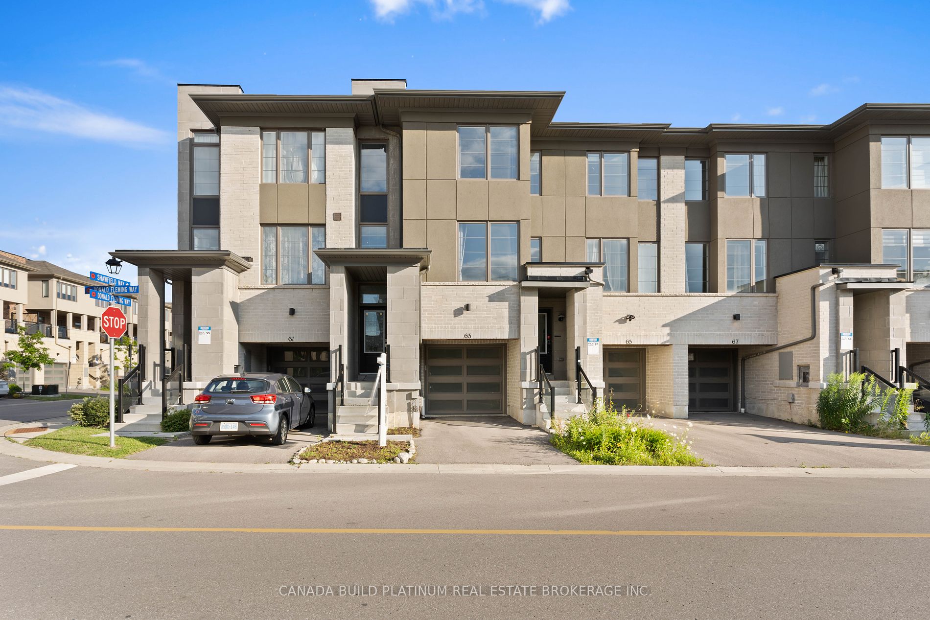 63 Donald Fleming Way N