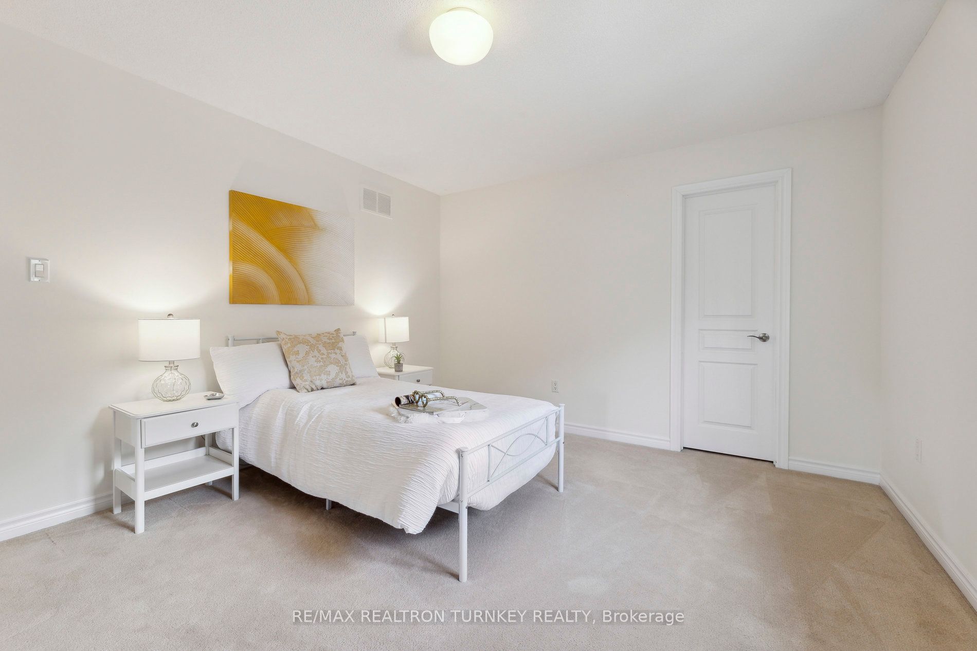 121 Rivers Edge Place