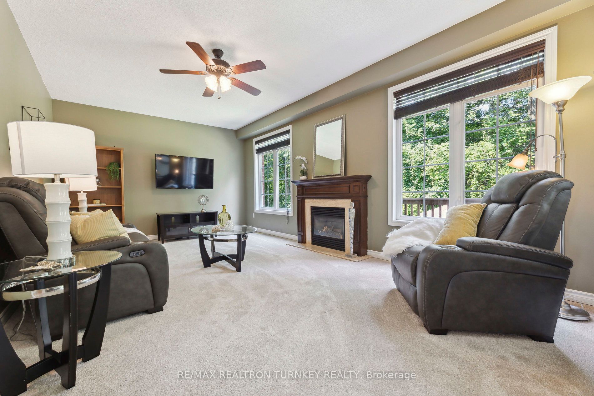 121 Rivers Edge Place