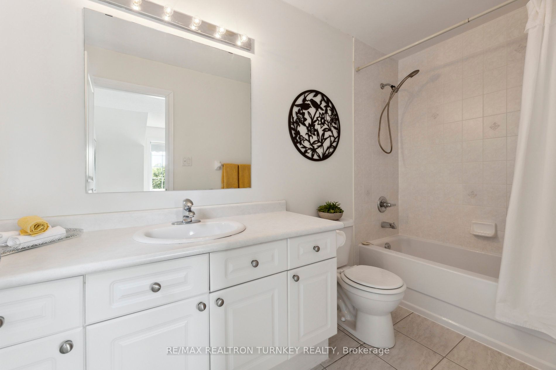 121 Rivers Edge Place