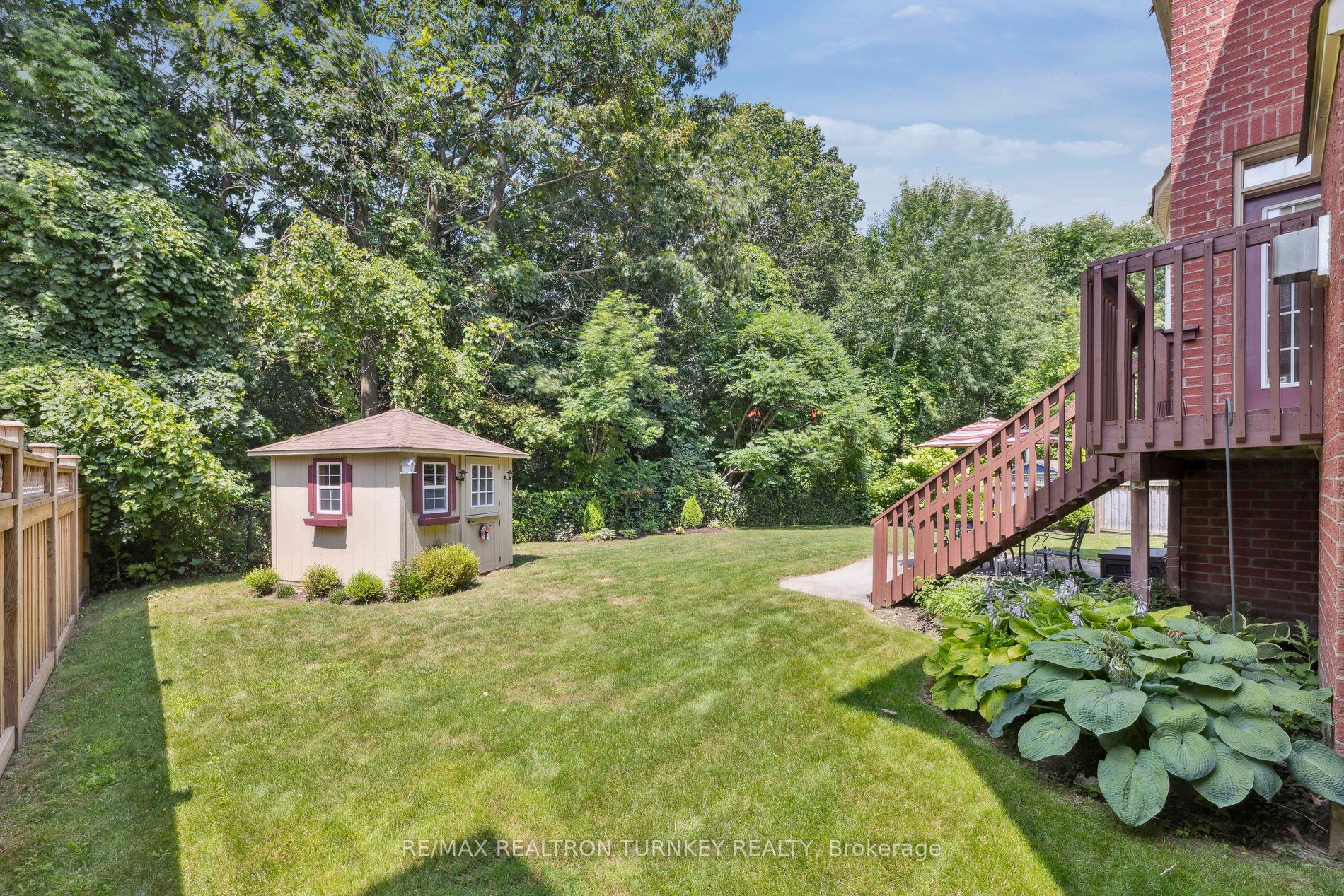 121 Rivers Edge Place
