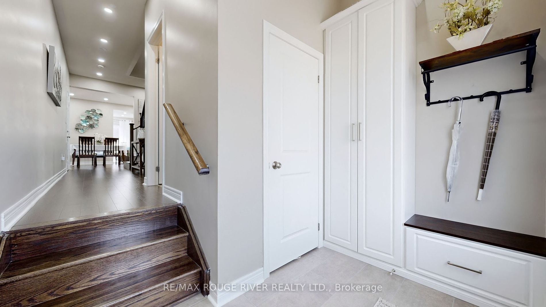 2620 Cerise Manor