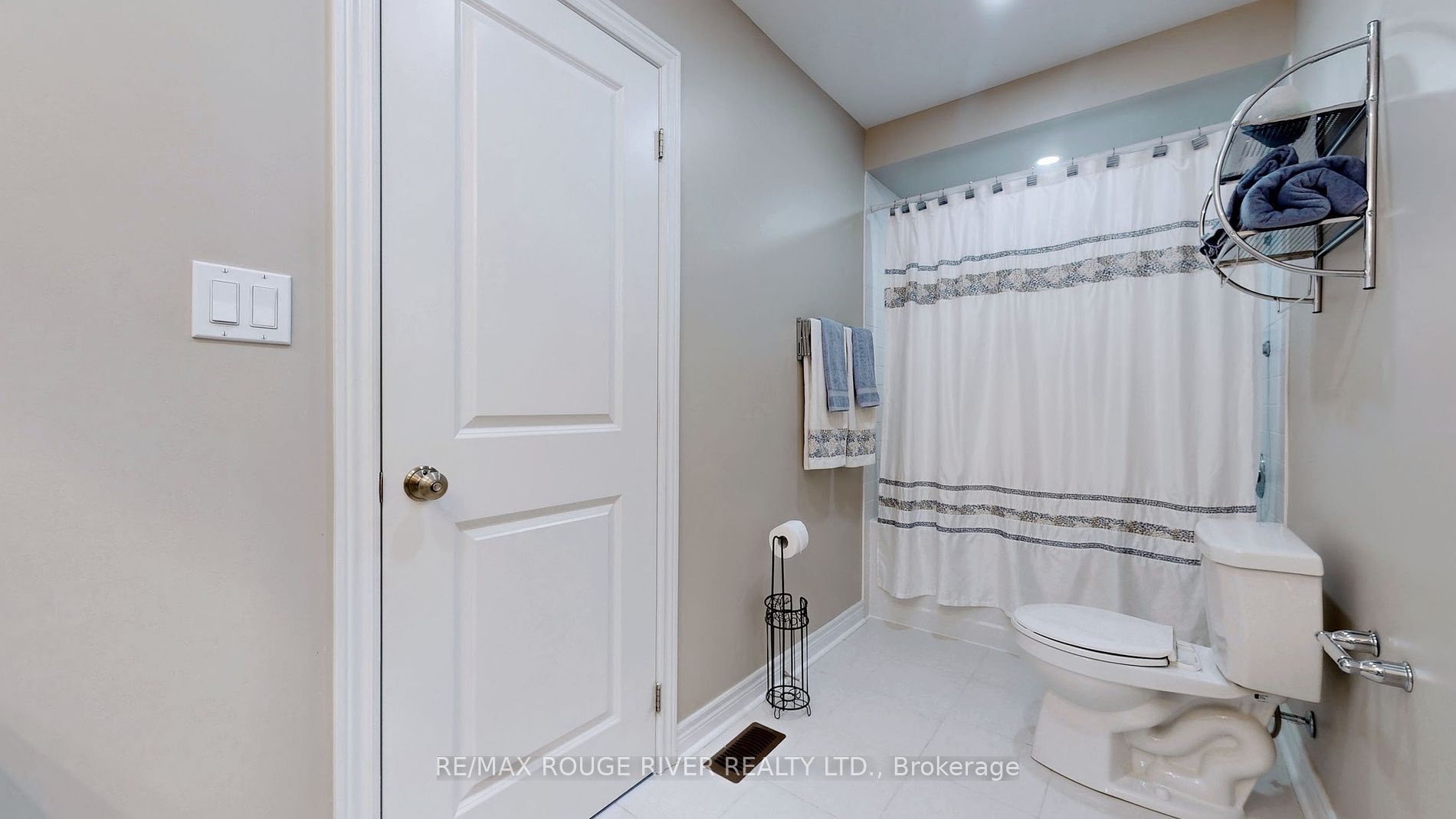 2620 Cerise Manor