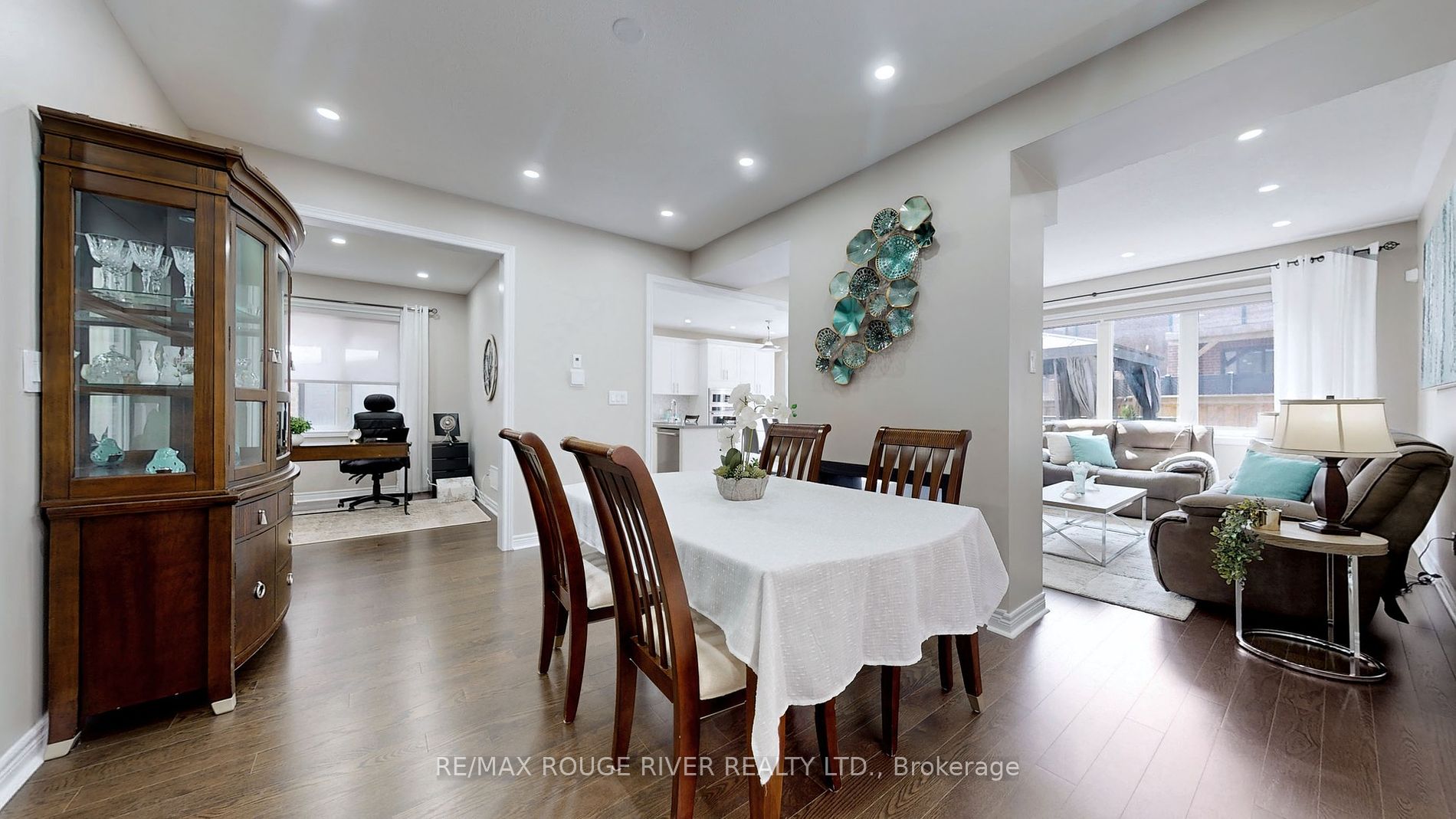 2620 Cerise Manor