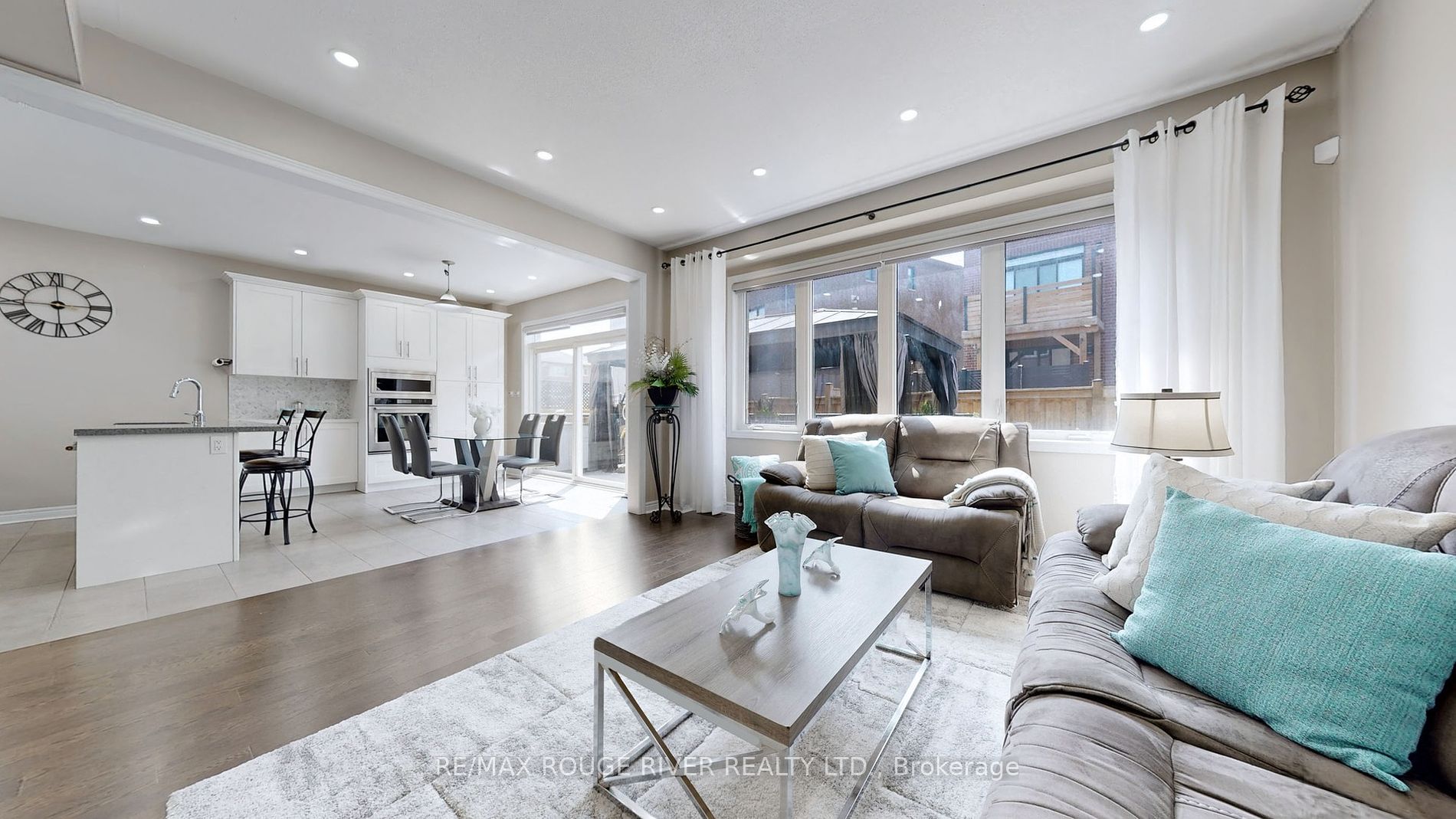 2620 Cerise Manor