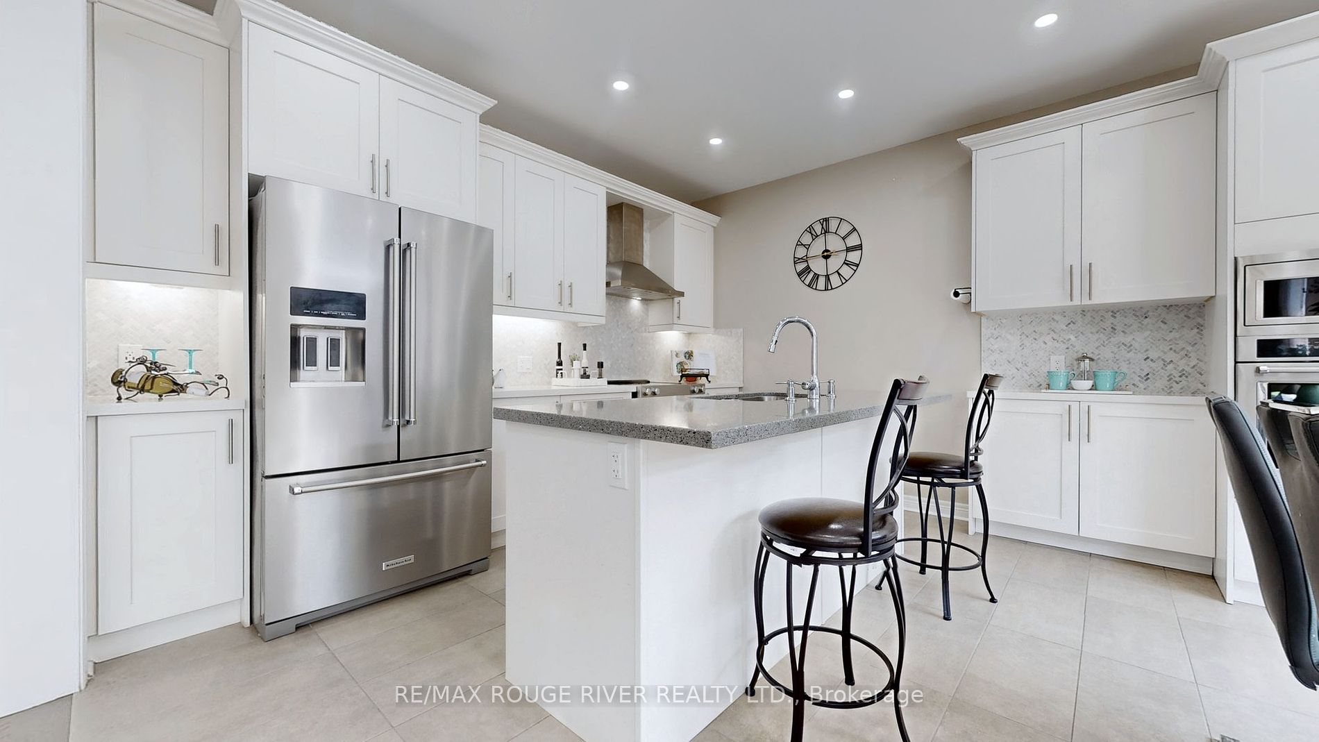 2620 Cerise Manor