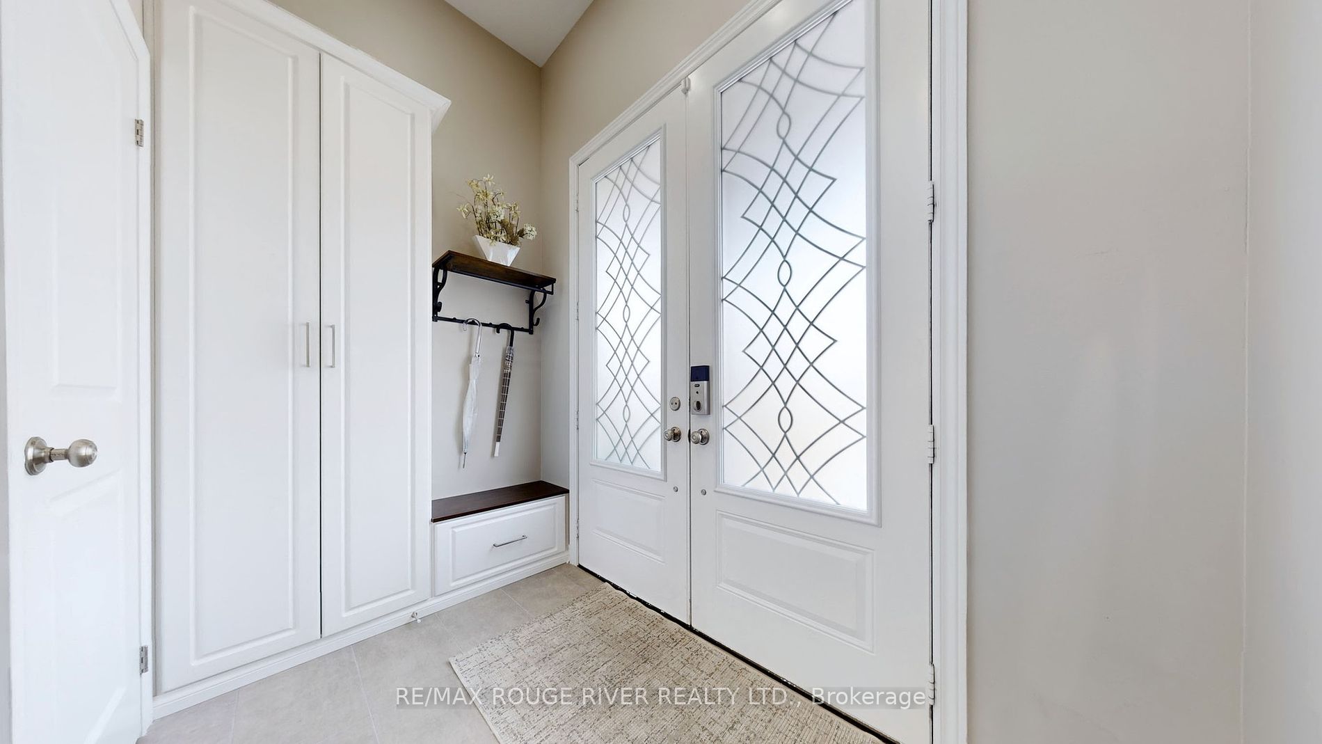 2620 Cerise Manor
