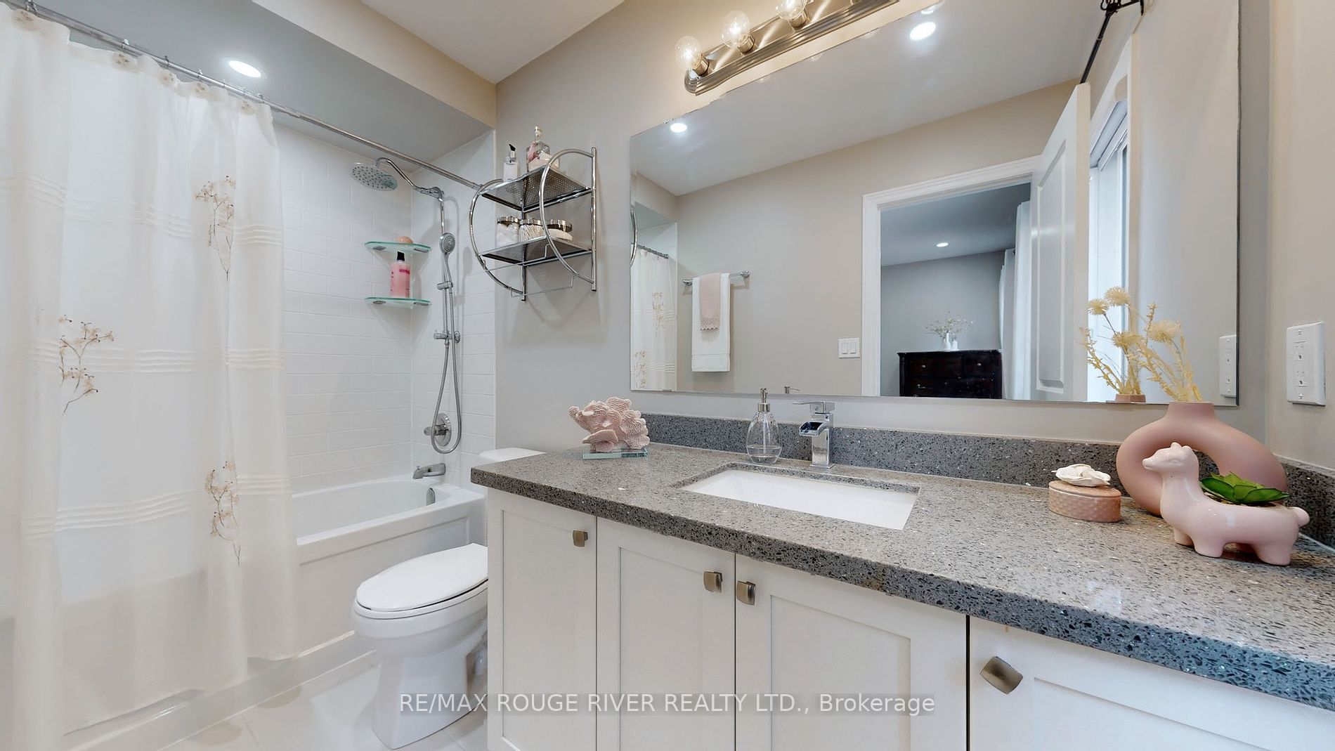 2620 Cerise Manor
