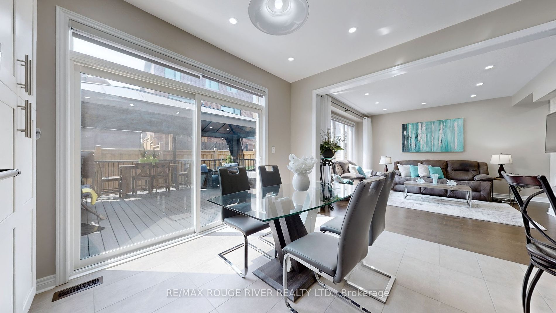 2620 Cerise Manor