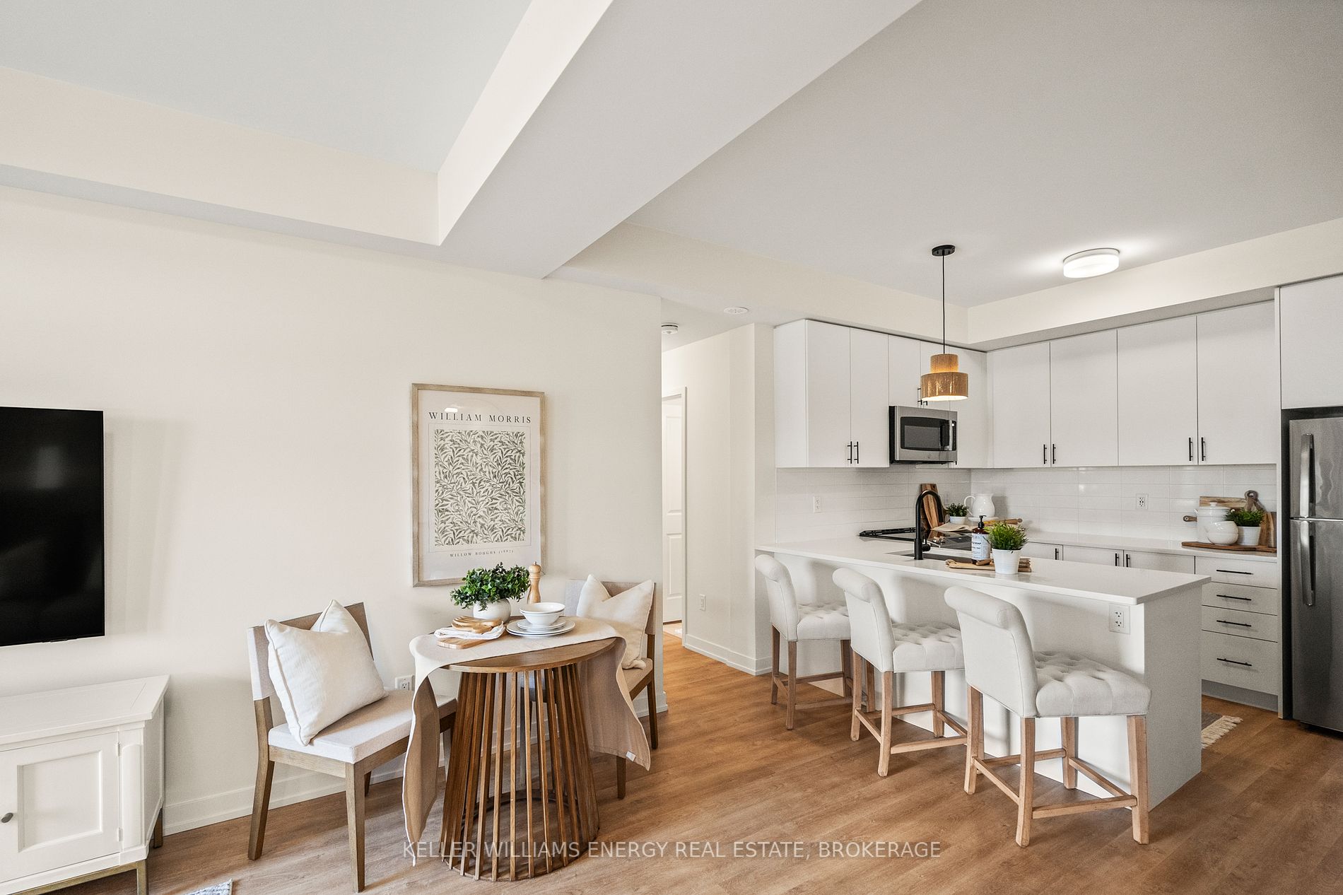 2550 Castlegate Crossing, #302