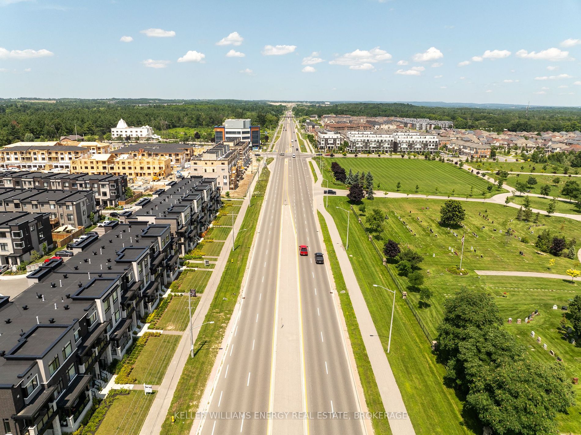 2550 Castlegate Crossing, #302