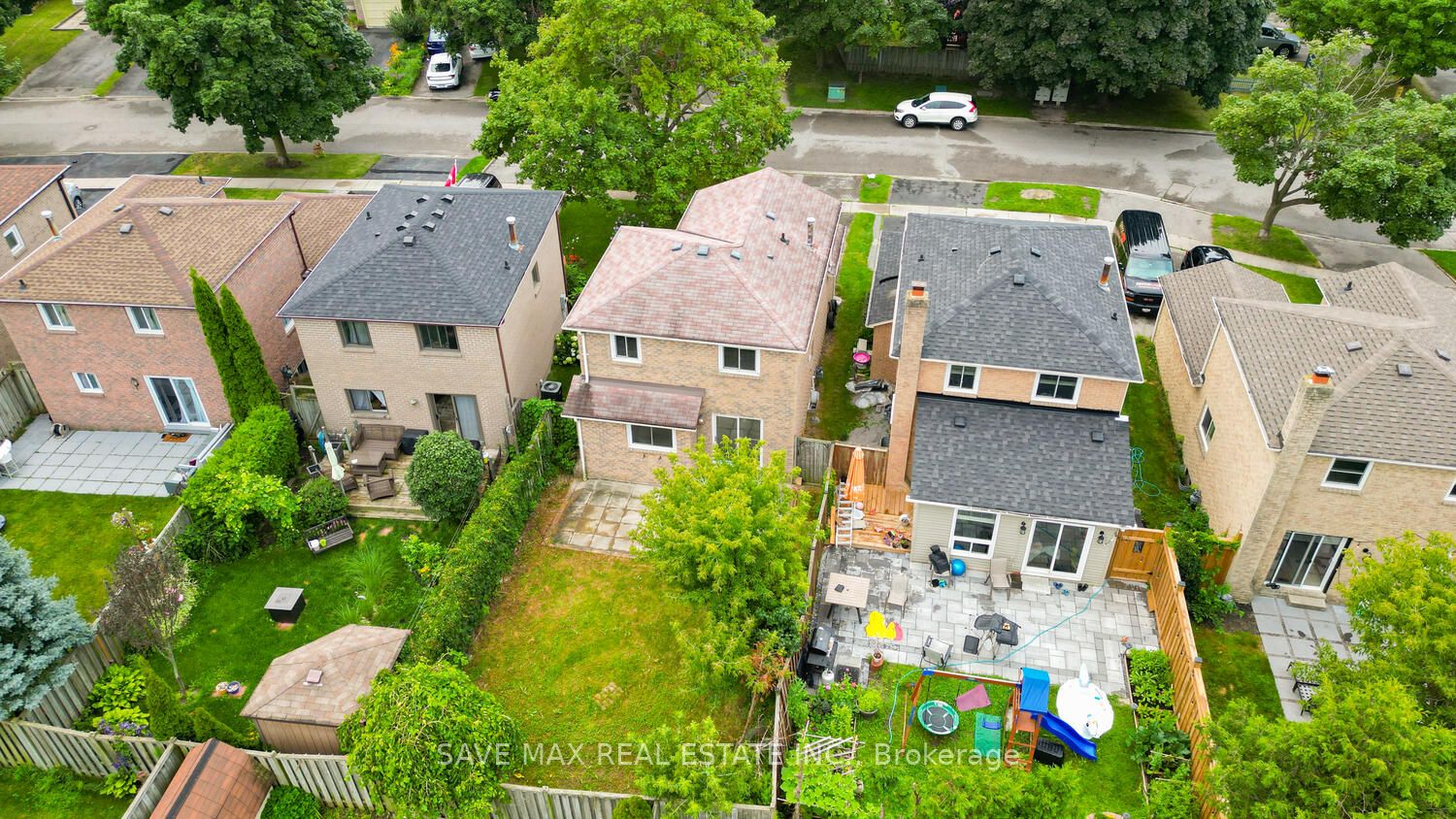 82 Chatfield Drive