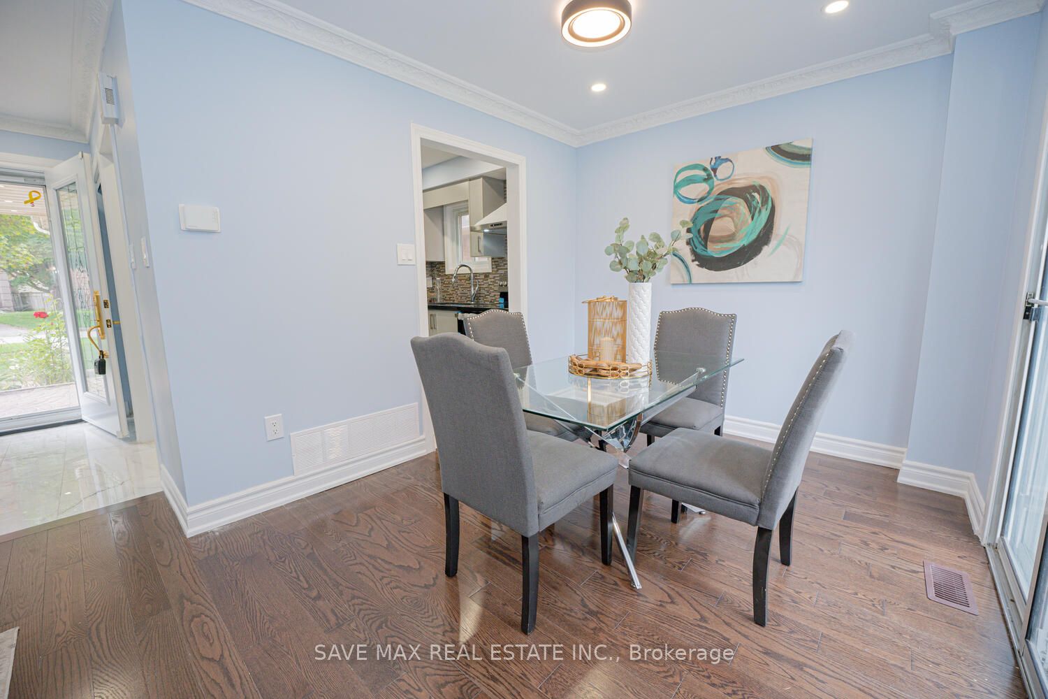 82 Chatfield Drive