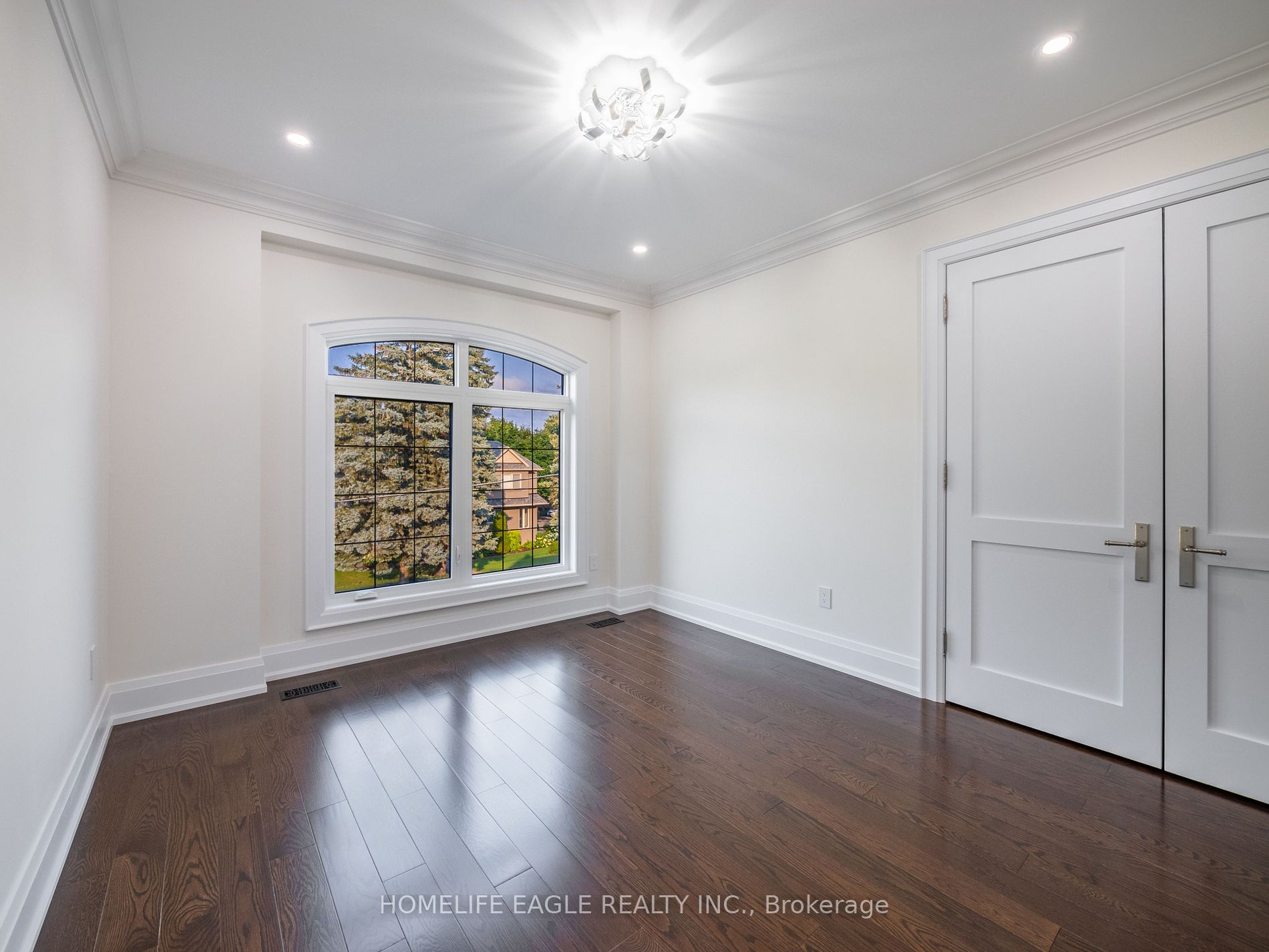 34 Brooklawn Ave