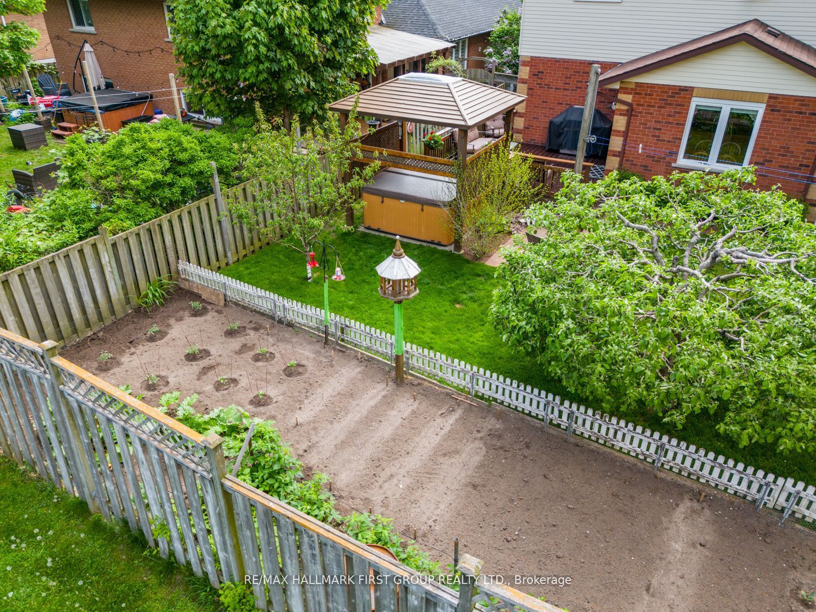 33 Renwick Rd