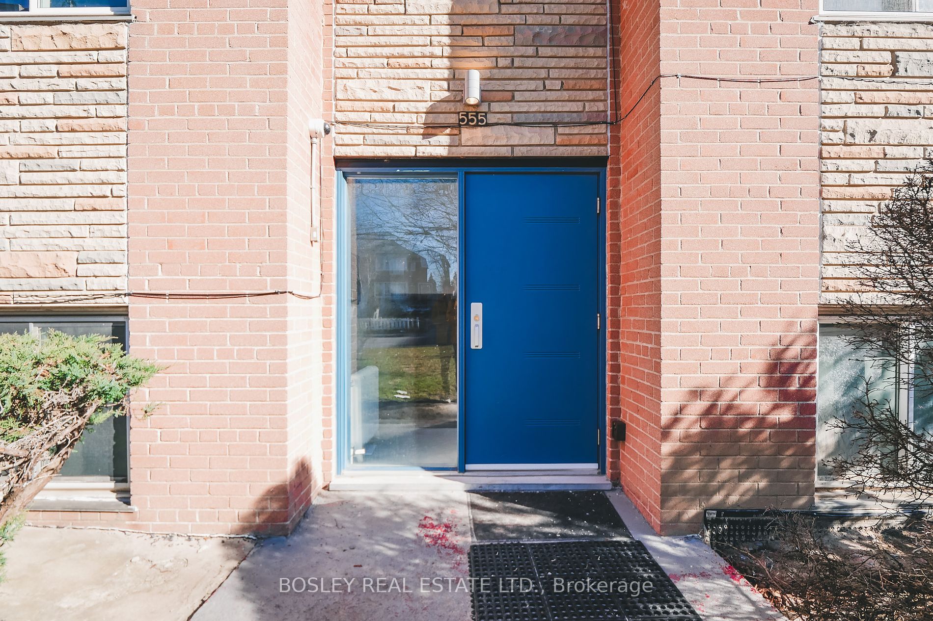 555 Birchmount Rd