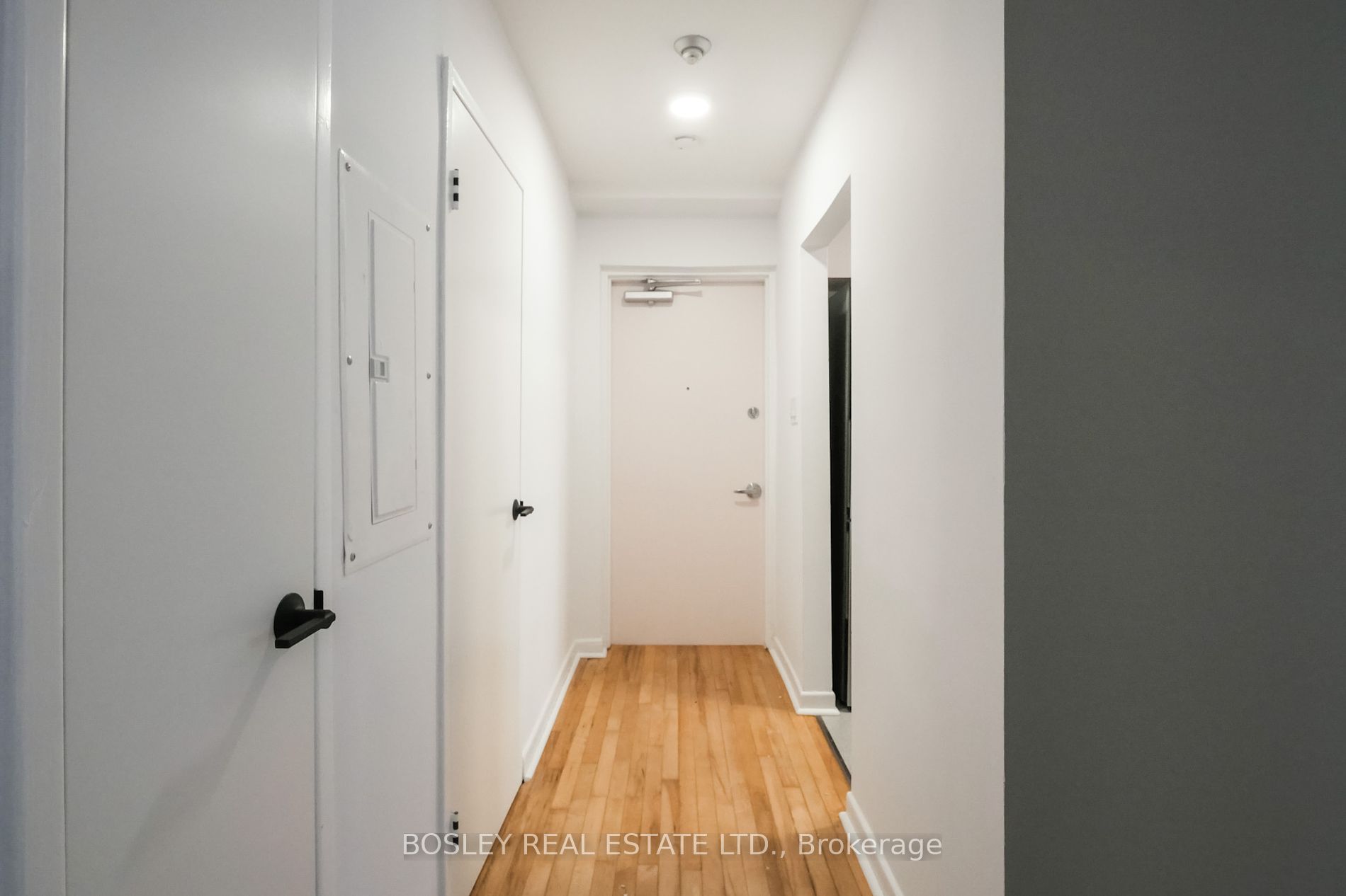 555 Birchmount Rd