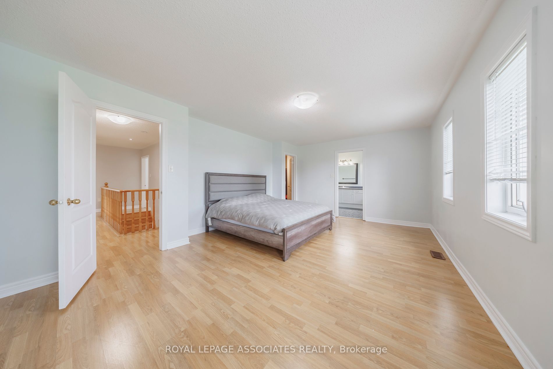 36 Goodhart Cres