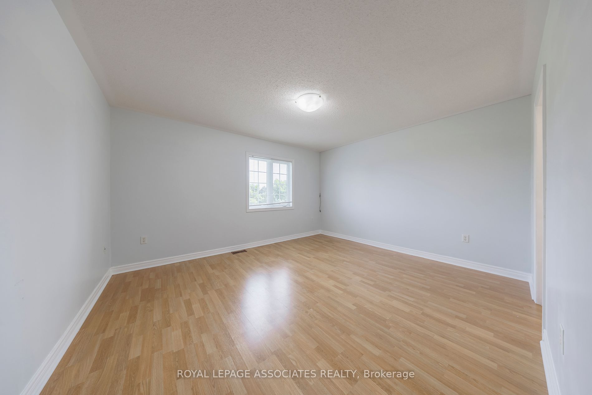 36 Goodhart Cres