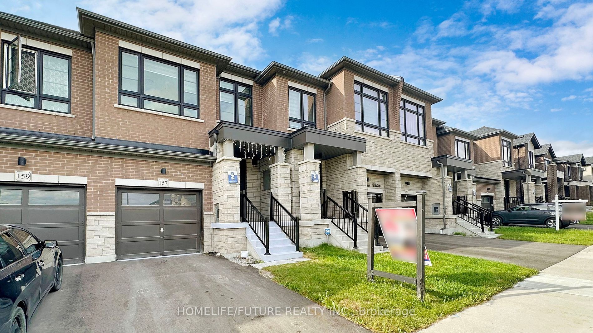 157 Closson Dr