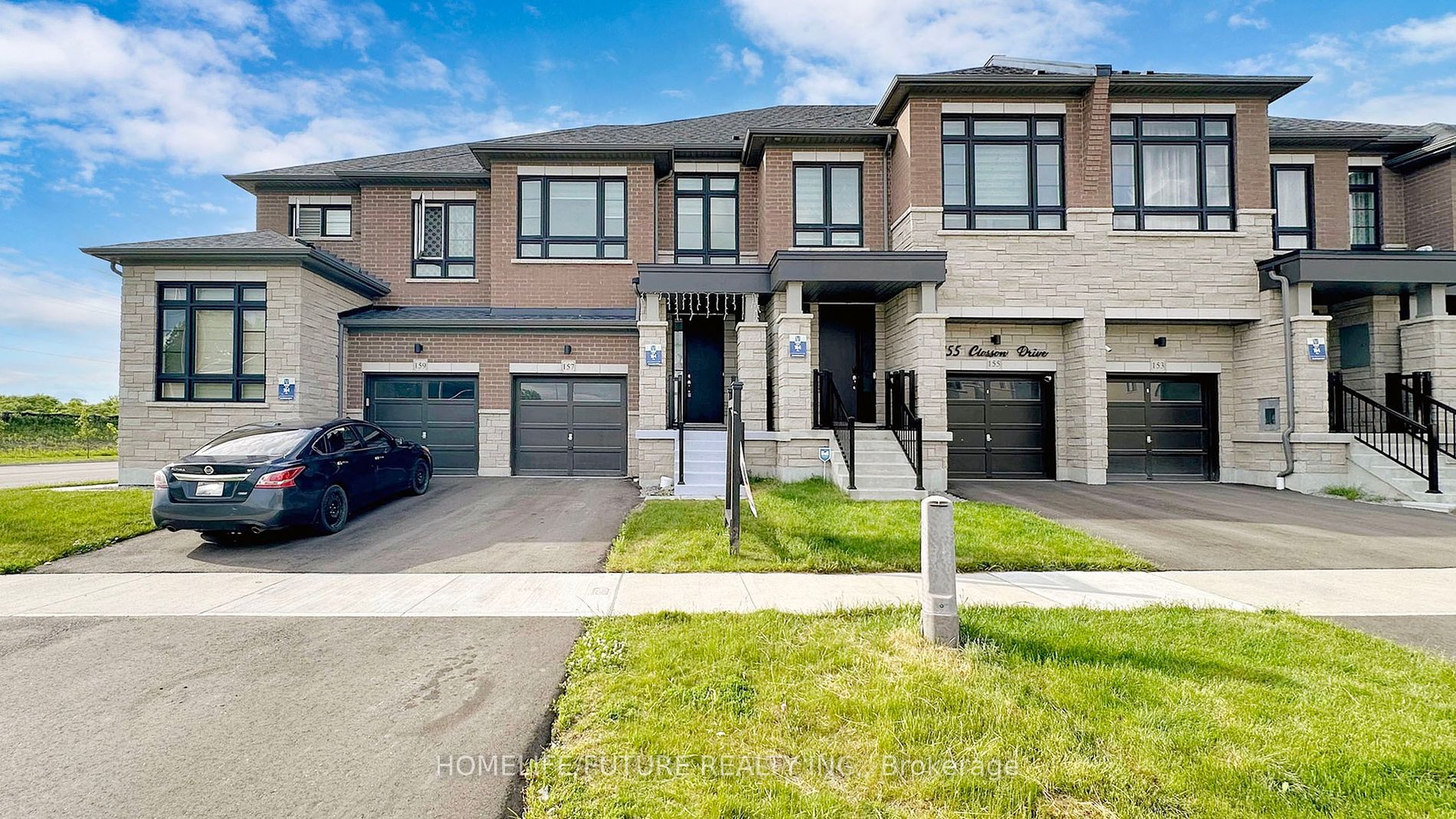 157 Closson Dr
